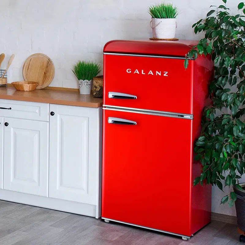 Galanz Retro 3,1 Kubieke Voet Vrijstaande Mini Koelkast met Vriesvak