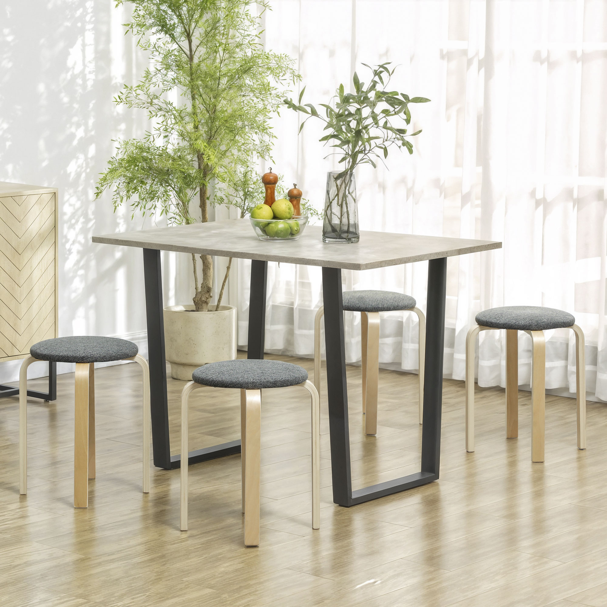 HOMCOM Polsterhocker im 4er-Set, stapelbar, lackierte Oberfläche, Holzbeine, Grau