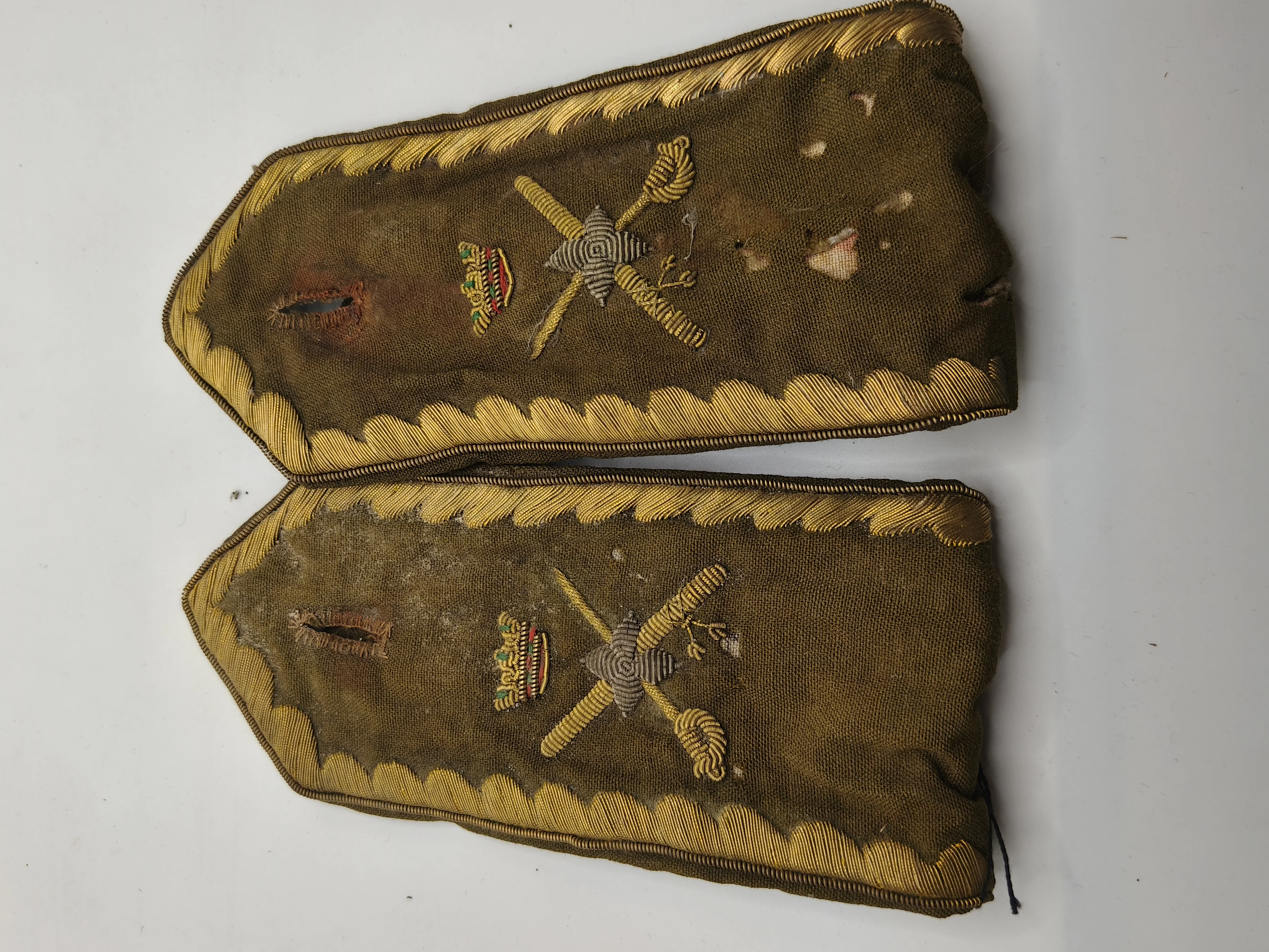 Brigadier General Epaulettes. Franco's period Spain.