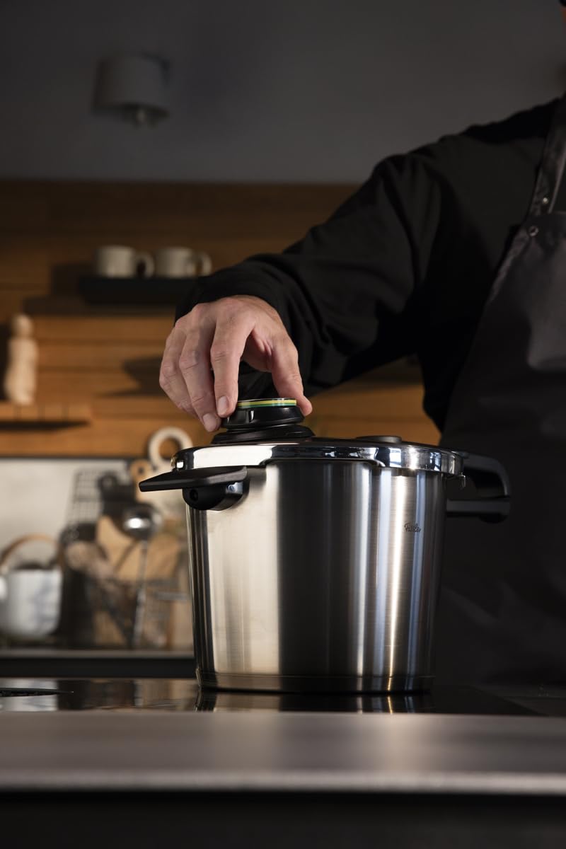 Schnellkochtopf-Set 4,5 L, Ø 22 cm mit Einsatz und Kochbuch, 4 Garstufen inkl. Dampfgaren, Induktion