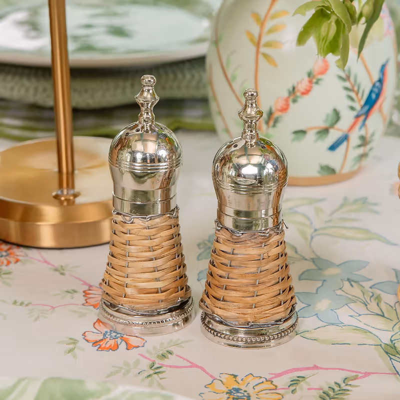 Salt & Pepper Mills