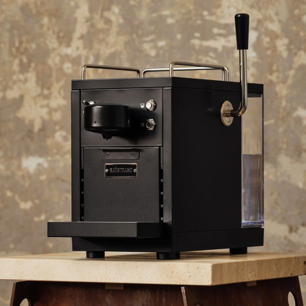 2025 Professionele koffiecapsulemachine van Sj?strand in zwart