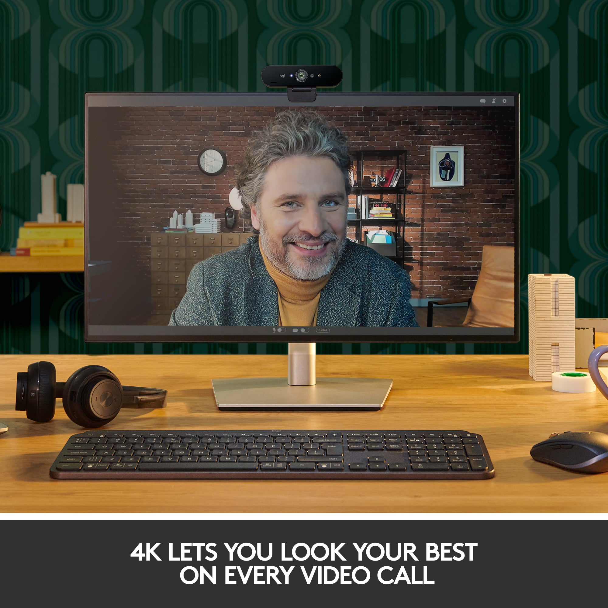 Logitech - Webcam 4K Pro 4096 x 2160 con Micrófono con Cancelación de Ruido - Negro