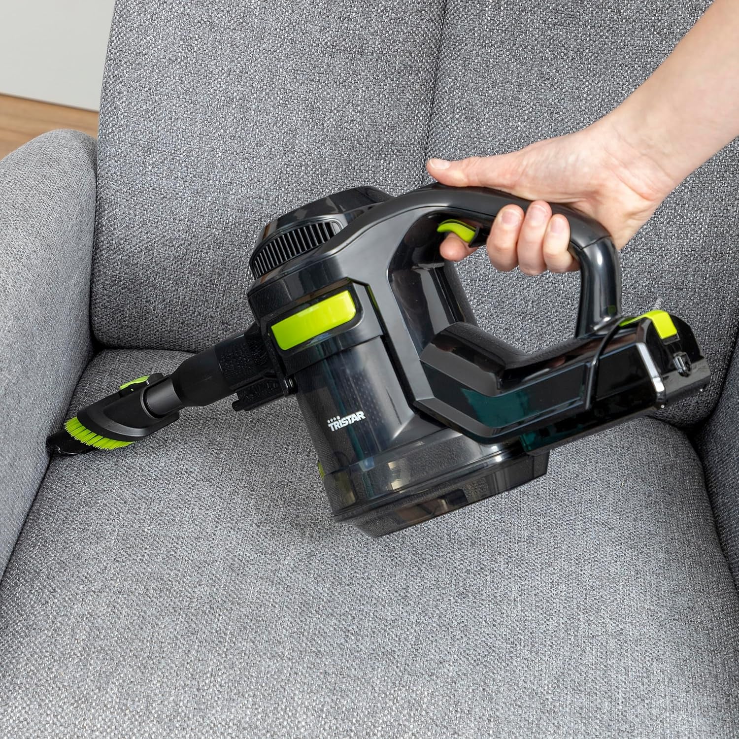 Scopa Elettrica Ricaricabile Senza Sacchetto 1,5l Nero E Verde