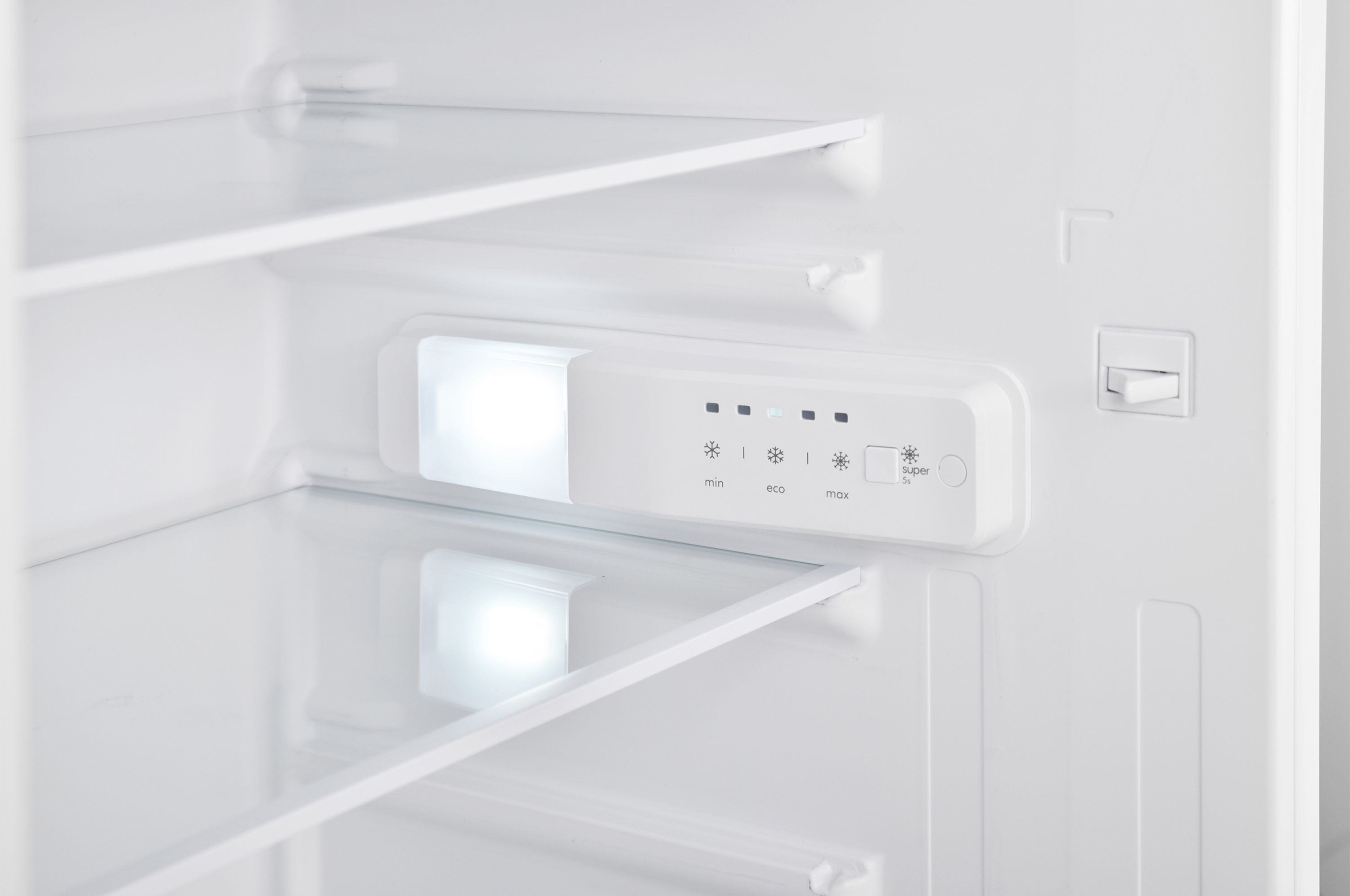 Einbaukühlschrank EK123S200E
