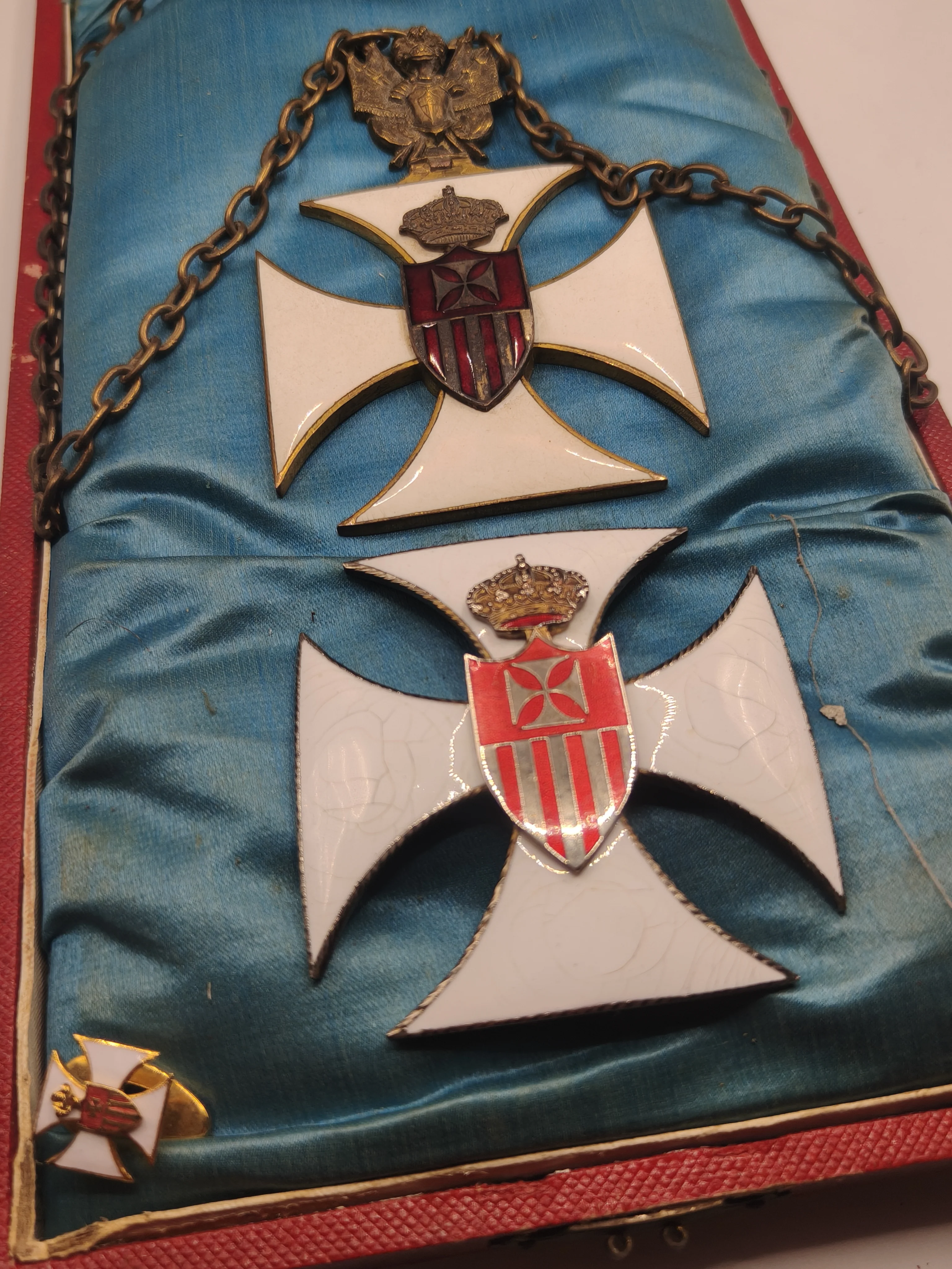 Commander set of the Order of Our Lady of Mercy. Spanish Chapter.