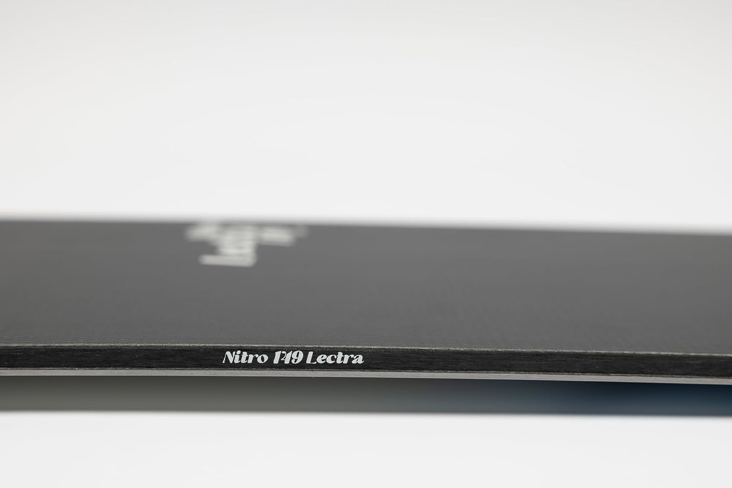 Nitro Snowboards Damen LECTRA Leaf CAM-Out Camber Board ´25 All Mountain Girls Board für Einsteiger Directional Twin
