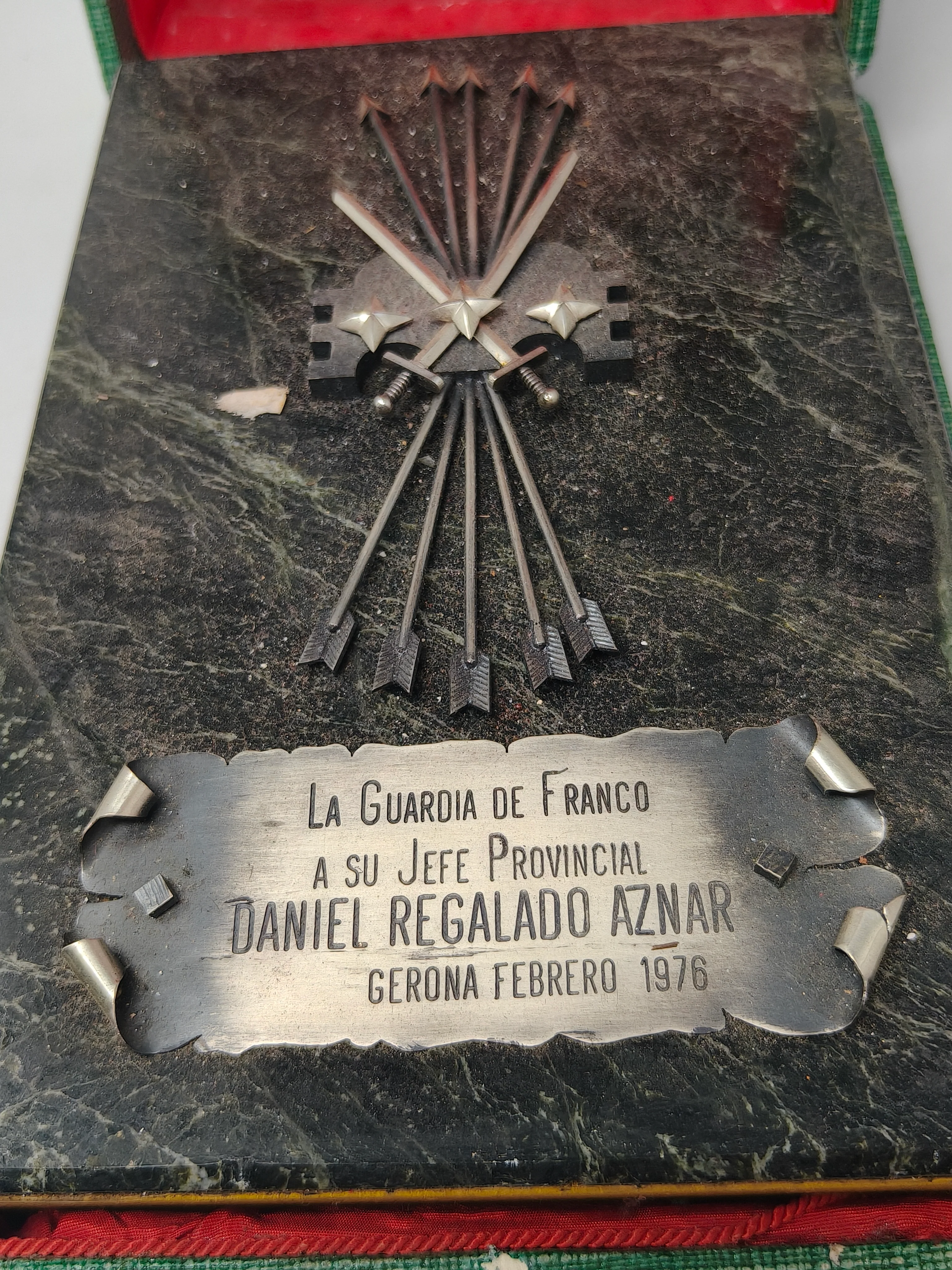 Monumento Guardia de Franco dedicado Daniel Regalado Aznar. Gobernador Gerona.