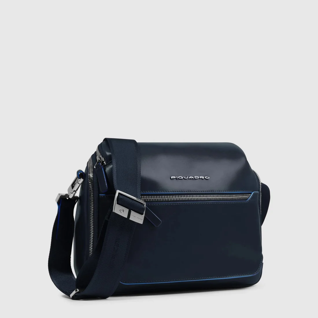 Borsello Piquadro porta iPad mini con tasche per AirPods blu CA6900B2-BLU