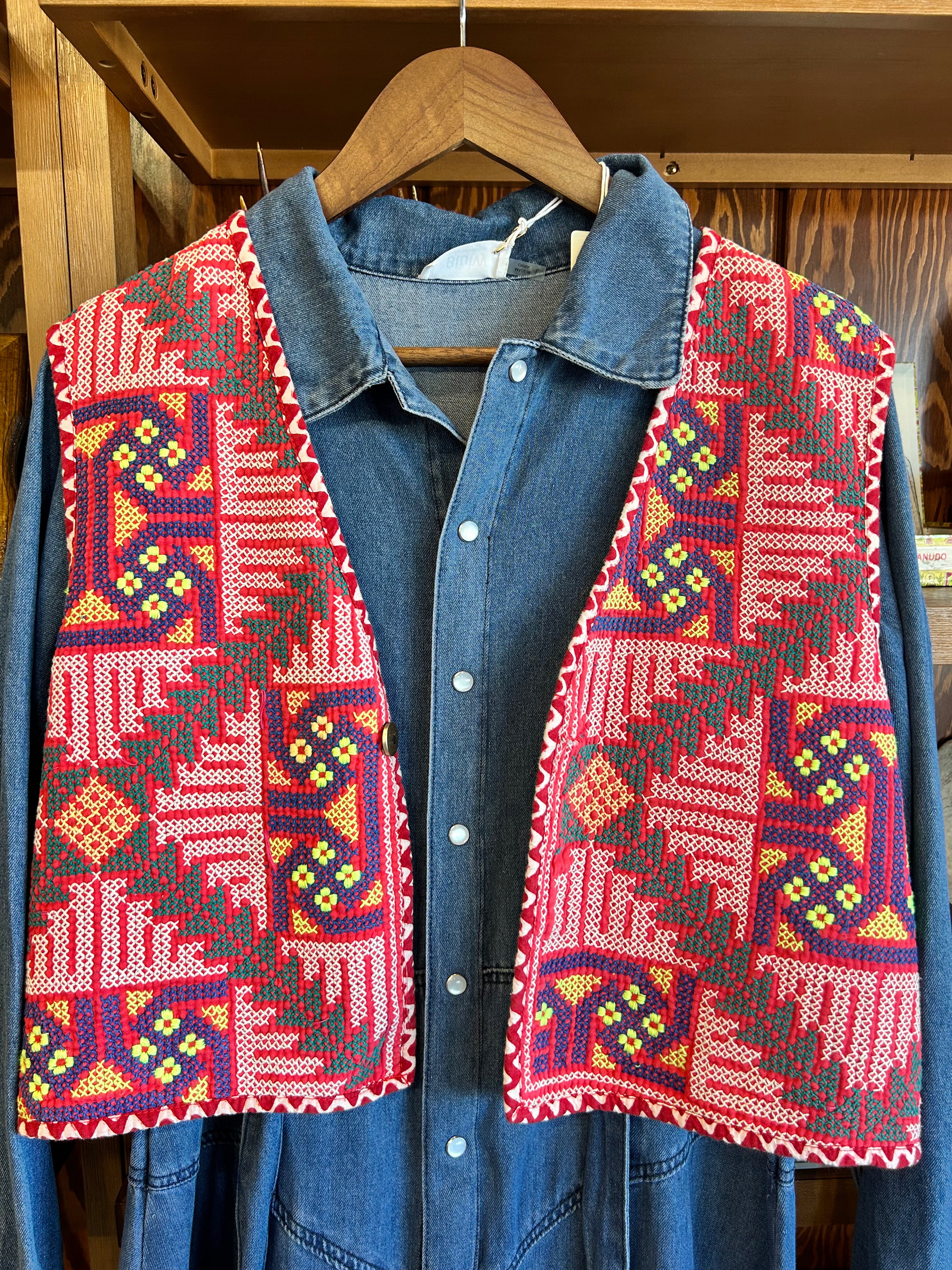 SaPeyKa Vest