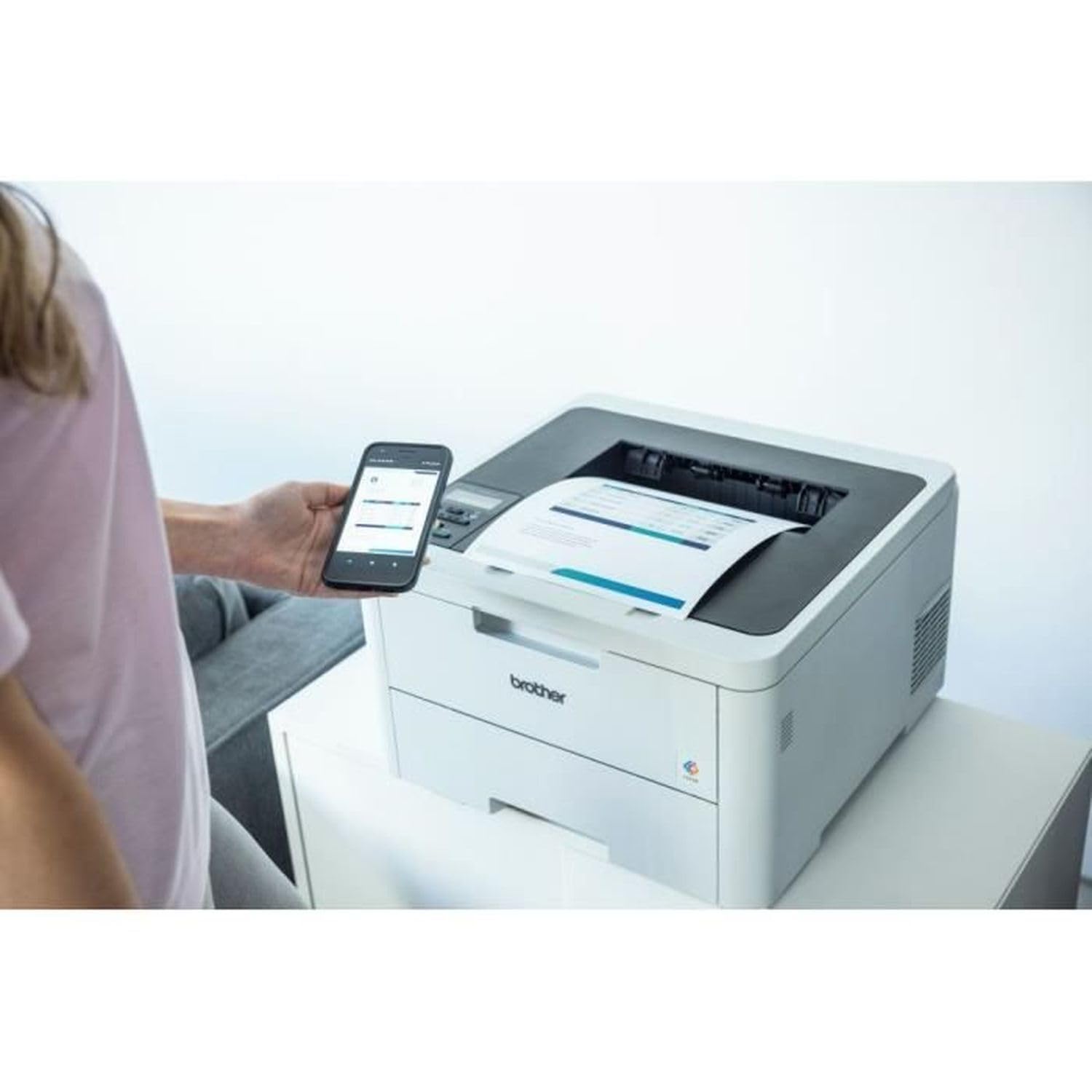 Kompakter Farb-LED-Drucker HL-L3220CWE mit 18 Seiten/Min, WLAN, USB und 250-Blatt-Kassette