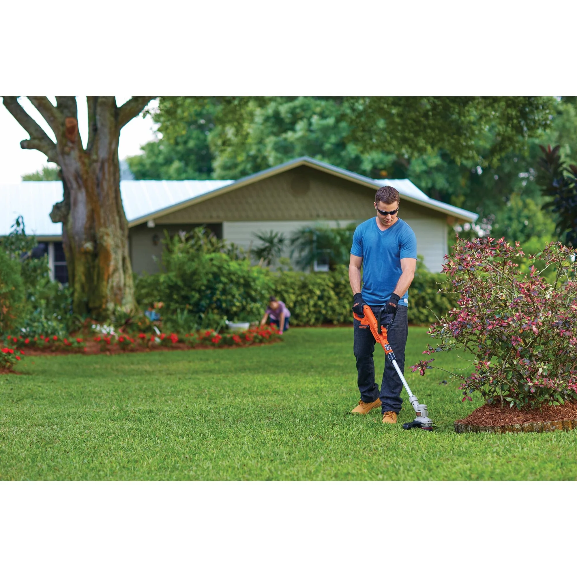 BLACK+DECKER 20V Cordless String Trimmer and Edger, 2Ah, Lithium Ion Battery Included