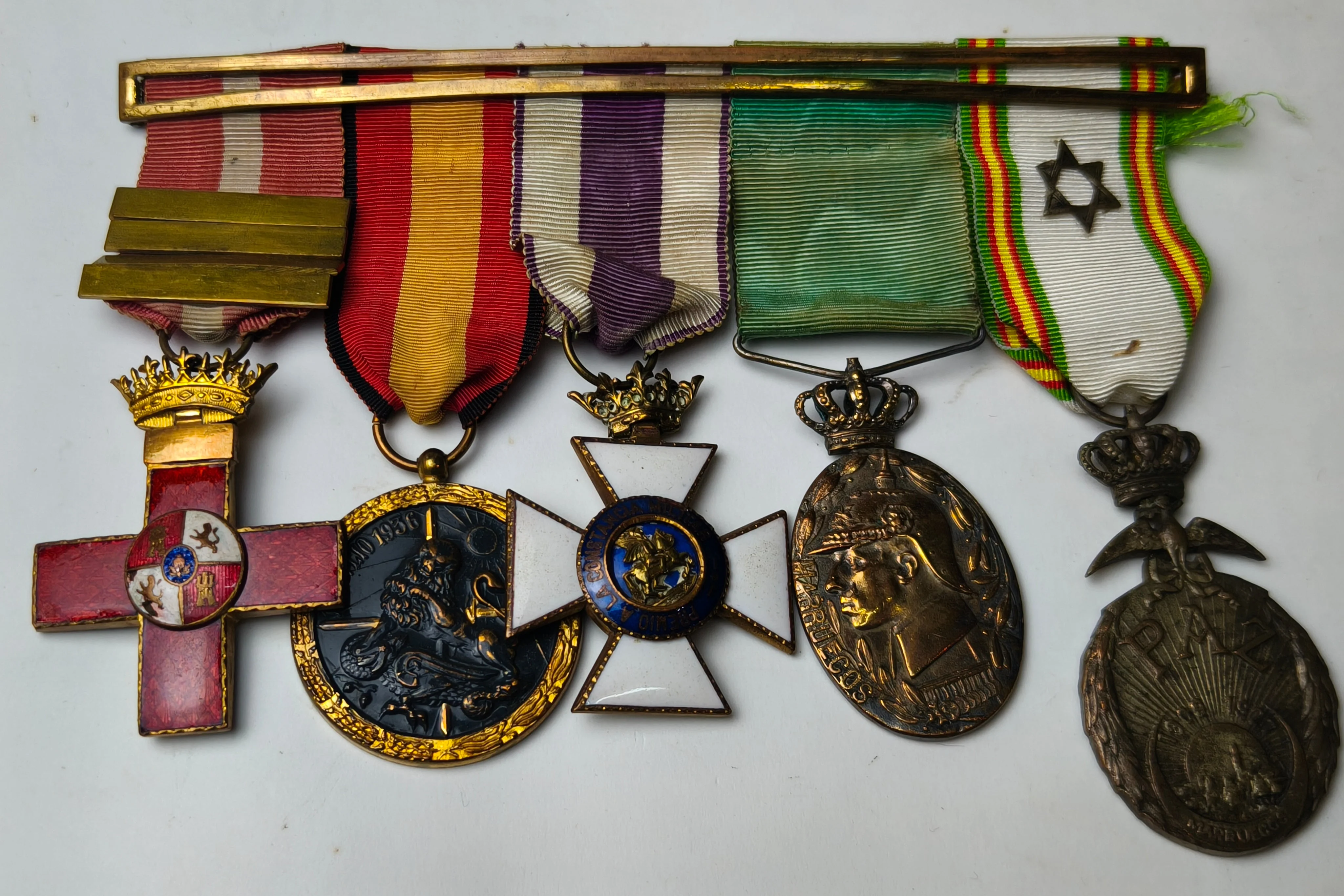 Medal Spanish Medal Bar, Africa's War and Spanish Civil War.