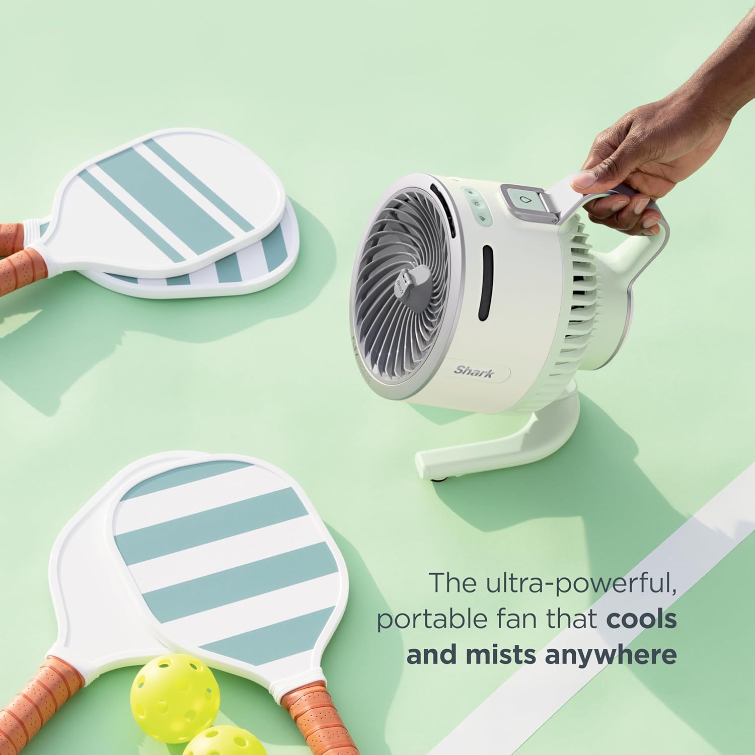 Shark FlexBreeze HydroGo tragbarer Ventilator mit Nebel innen + außen, bis zu 20 m Reichweite, kabelgebunden und kabellos, bis zu 12 Stunden Batterie, 5 Geschwindigkeiten, Nebel
