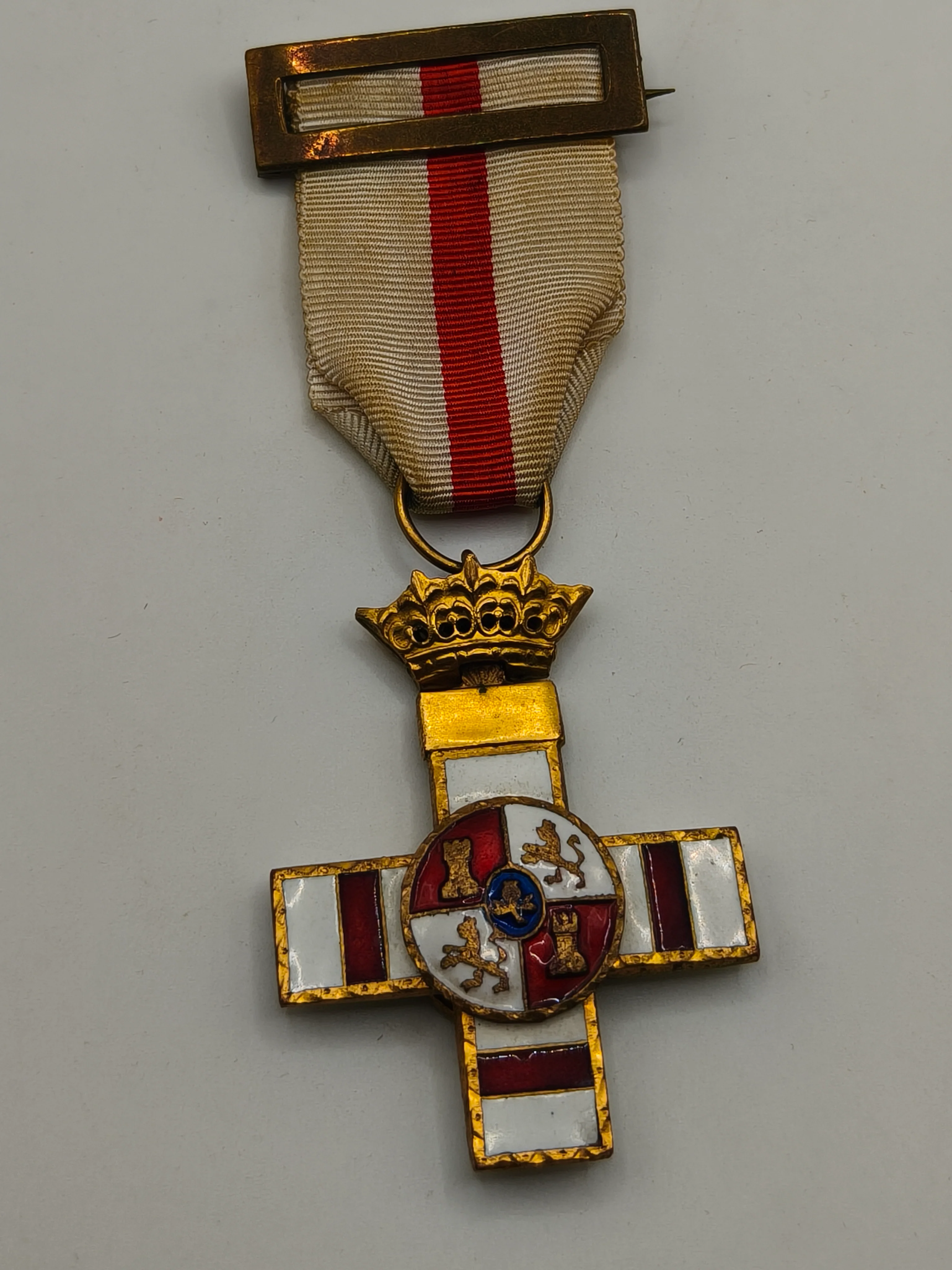 Pensioned Cross Medal of Military Merit. Spain Franco's period.