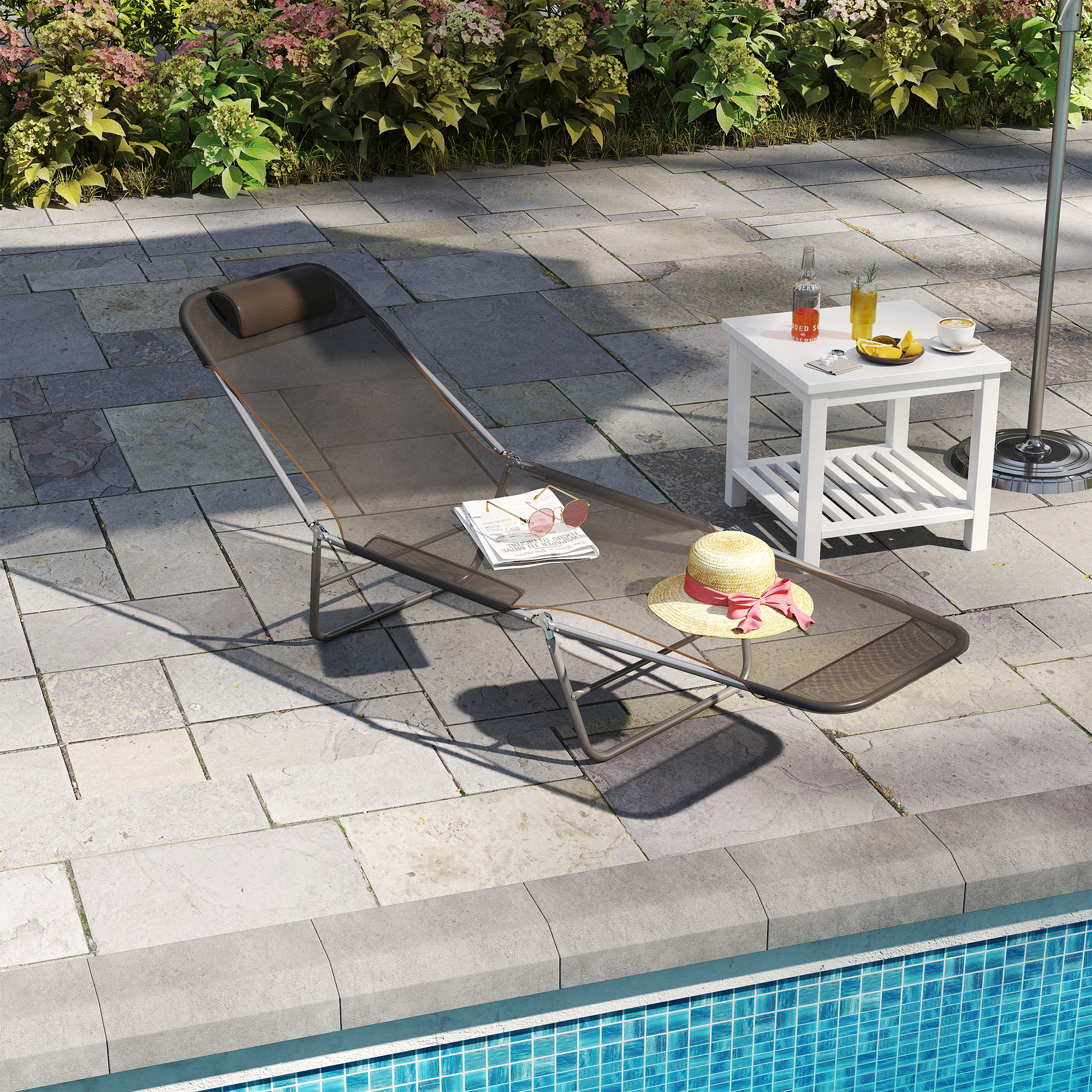Outsunny Sonnenliege klappbar Gartenliege mit Kopfkissen Liegestuhl verstellbar mit 5-Fach Campingliege bis 120kg belastbar für Garten, Balkon und Pool geeignet, 4 Farben(Braun)