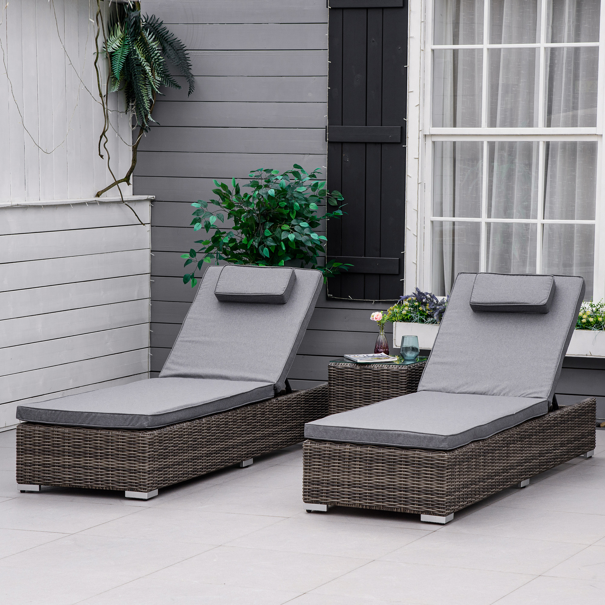 Outsunny poly rotan ligstoel met bijzettafel verstelbaar 60 x 195 x 86 cm
