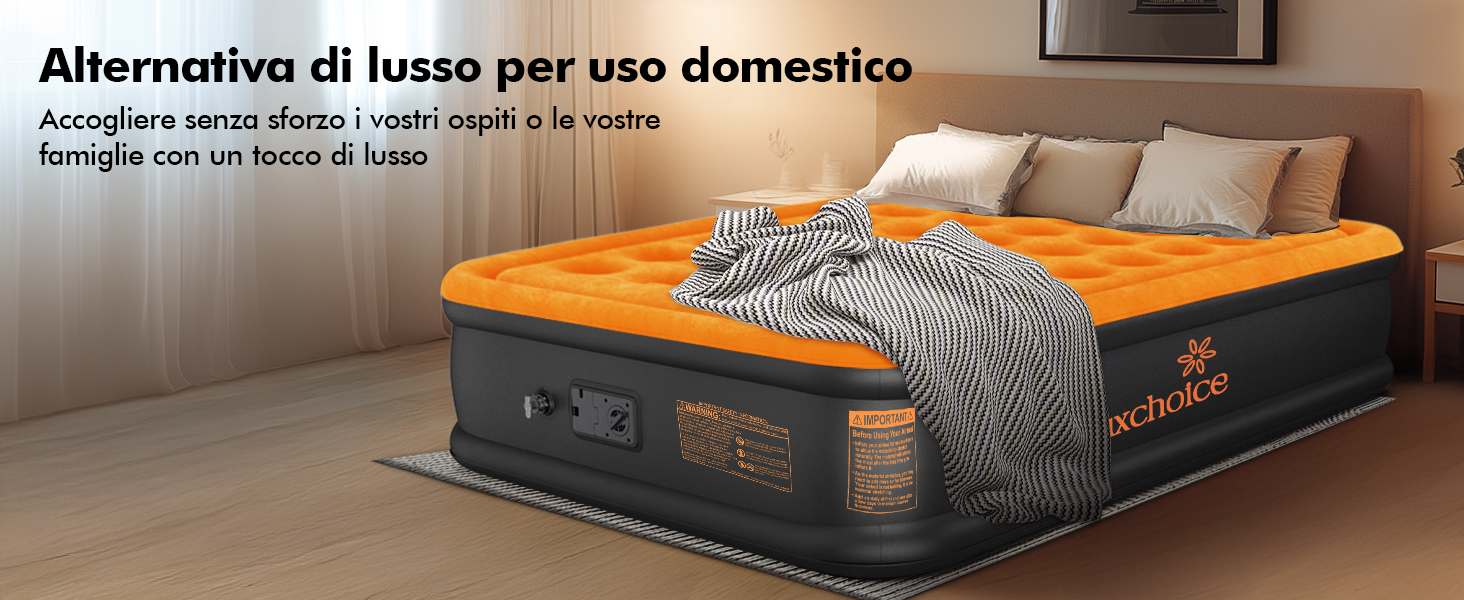 Materasso gonfiabile ad aria con superficie superiore arancione e lati grigio scuro, mostrato con biancheria da letto. Il testo indica che si tratta di un'alternativa di lusso