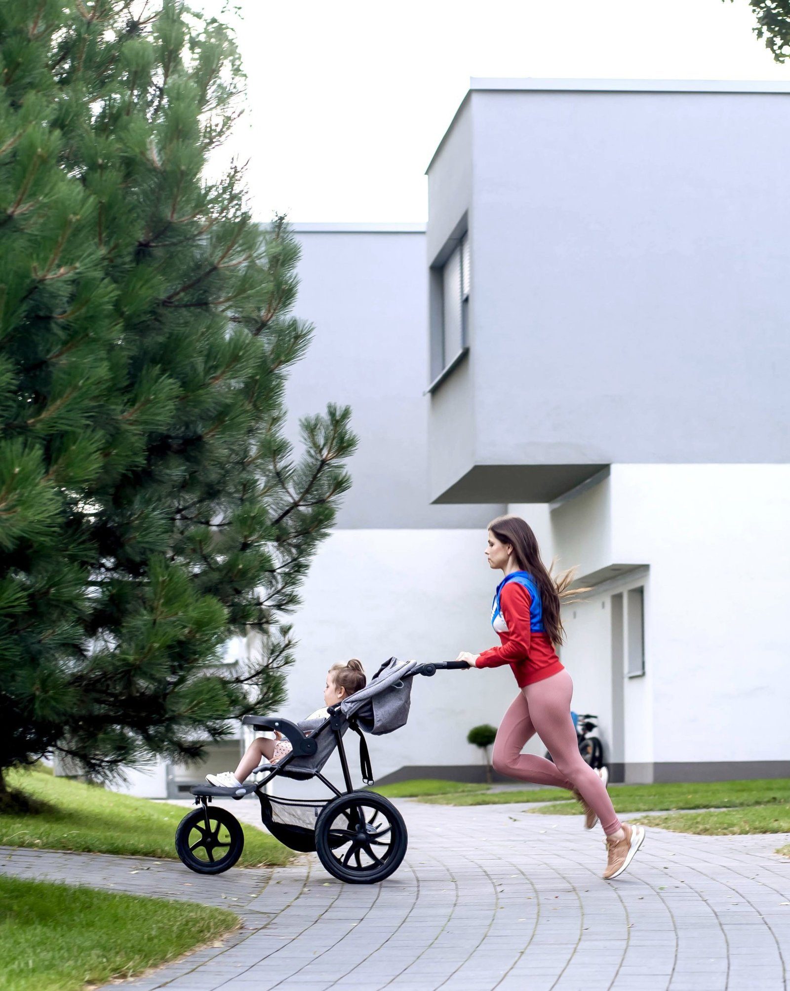 Dreirad-Kinderwagen Jogging-Kinderwagen mit Luftreifen und Verdeck - Modell: MOUNTAIN