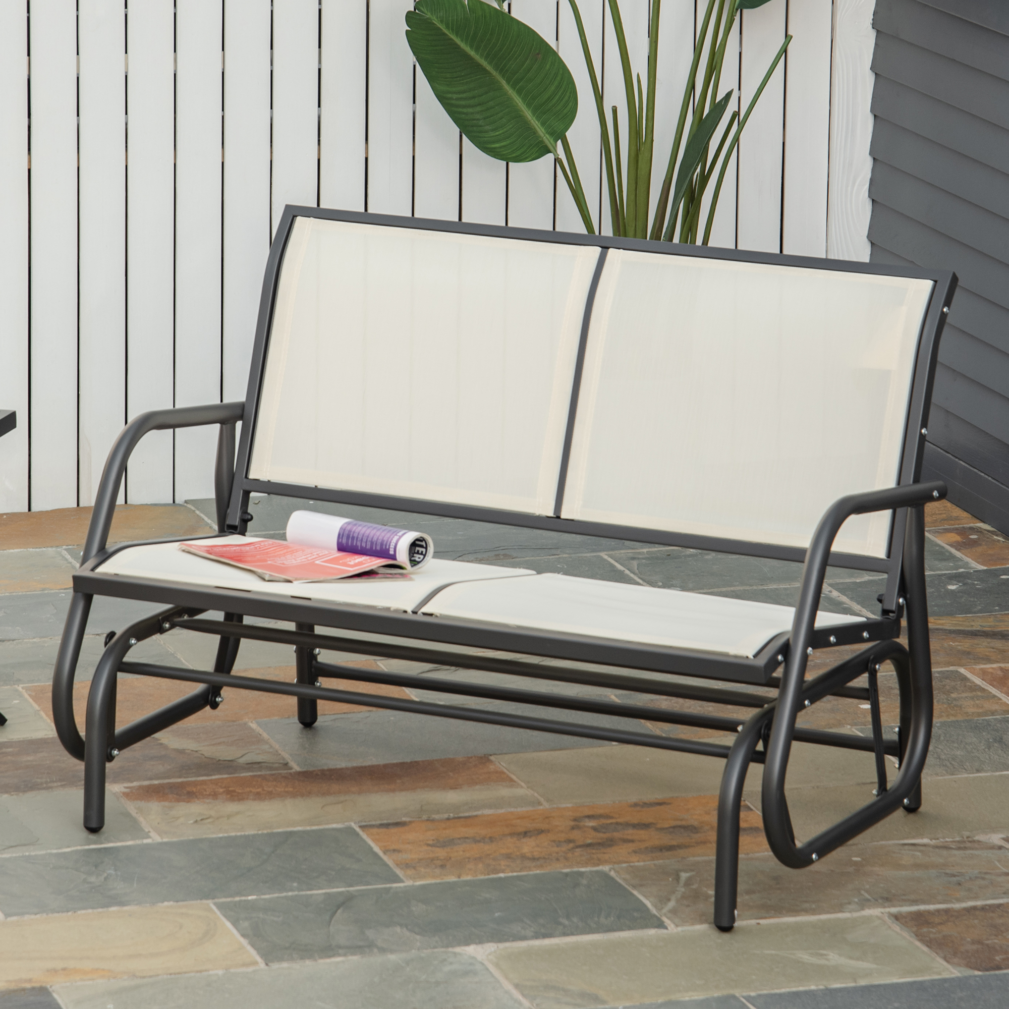 Outsunny 2-Sitzer Schaukelstuhl Gartenbank mit Schaukelmechanismus Gartenschaukel Sitzbank aus Metall Parkbank bis 200 kg belastbar Gartenmöbel für Garten, Terrasse, 120 x 70 x 85 cm Schwarz+Beige