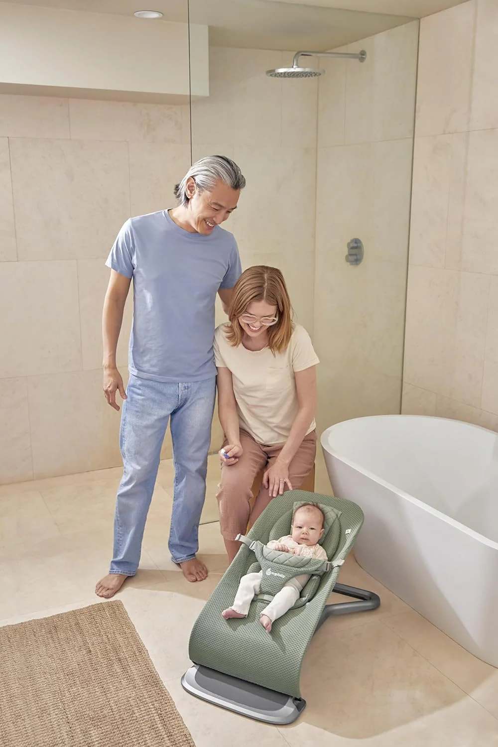 Ergobaby 3-in-1 Evolve Bouncer, Ergonomische wipstoel voor baby's vanaf de geboorte tot peuters, Babyschommel met zitverkleiner voor pasgeborenen (2,5 kg - 13,2 kg), Cream