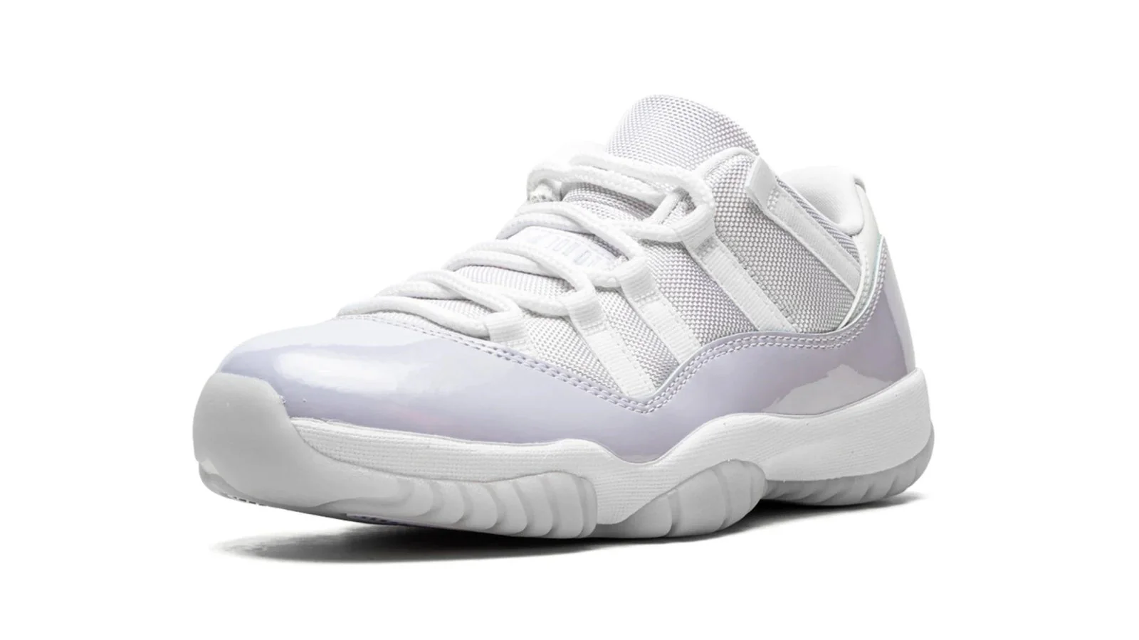 AIR JORDAN 11 LO WMNS 