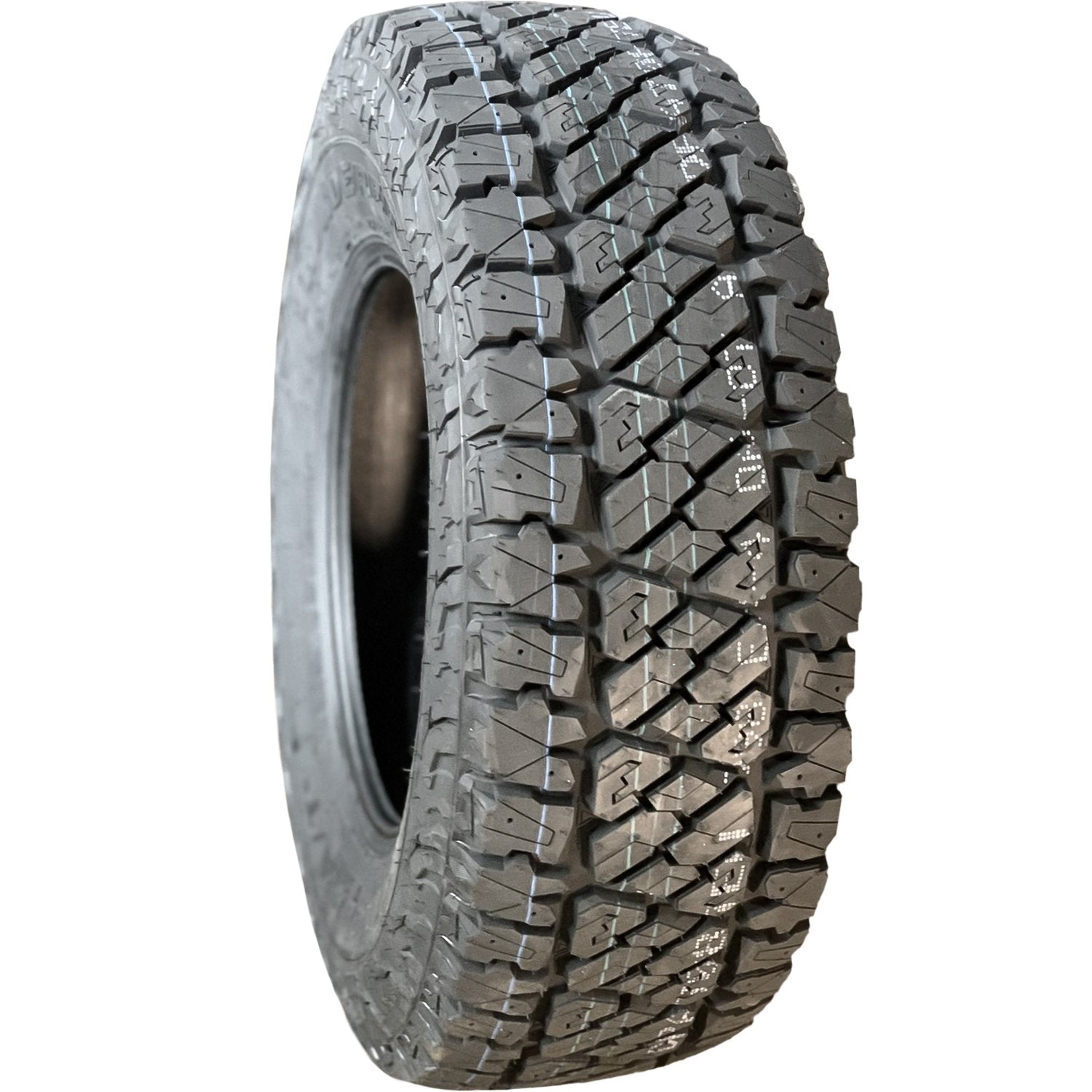 Pneumatico Thunderer Ranger A/TR LT 2025 235/85R16 Carico E 10 Tele (DC) AT A/T All Terrain