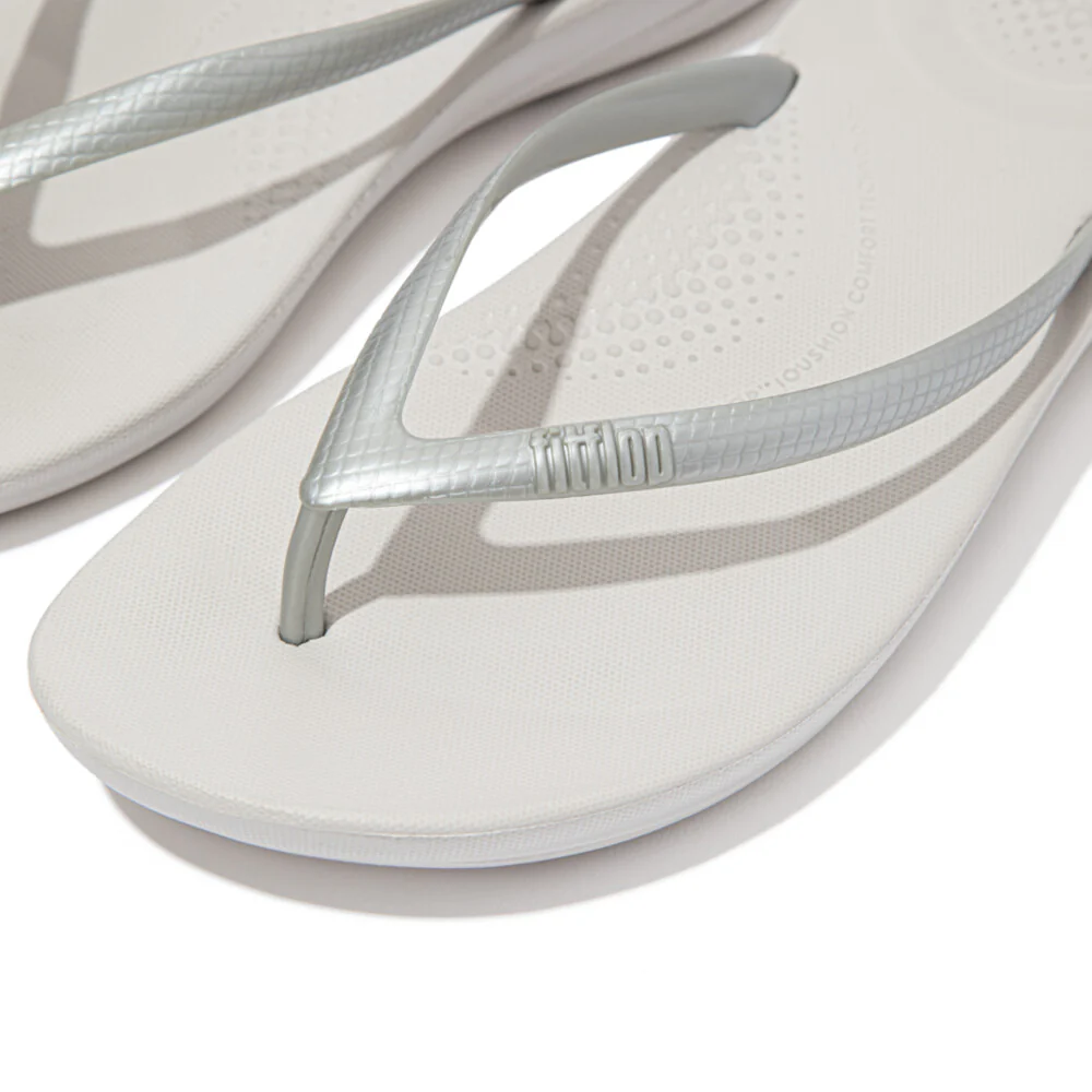 FitFlop iQushion Ergonomic Damen Silver Zehensteg