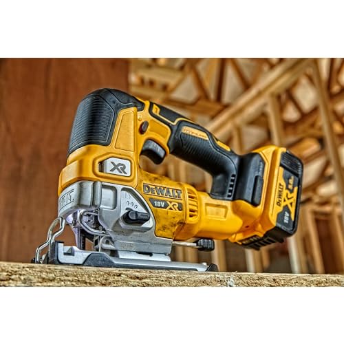 DEWALT DCS334N XJ Seghetto alternativo Brushless con impugnatura a staffa XR 18V senza batterie ne caricabatteria : Fai da te
