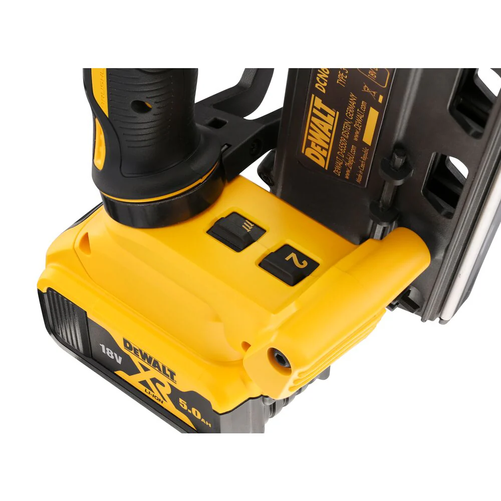 2025 18V/2x5Ah twee-traps accu-spijker- en nietapparaat 90mm (DeWALT DCN692P2-QW)