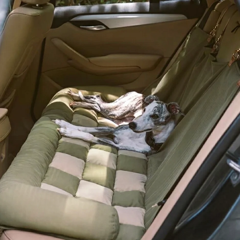 Large Dog Car Seat Bed �C Waterproof & Bolstered with Anti-Slip Base