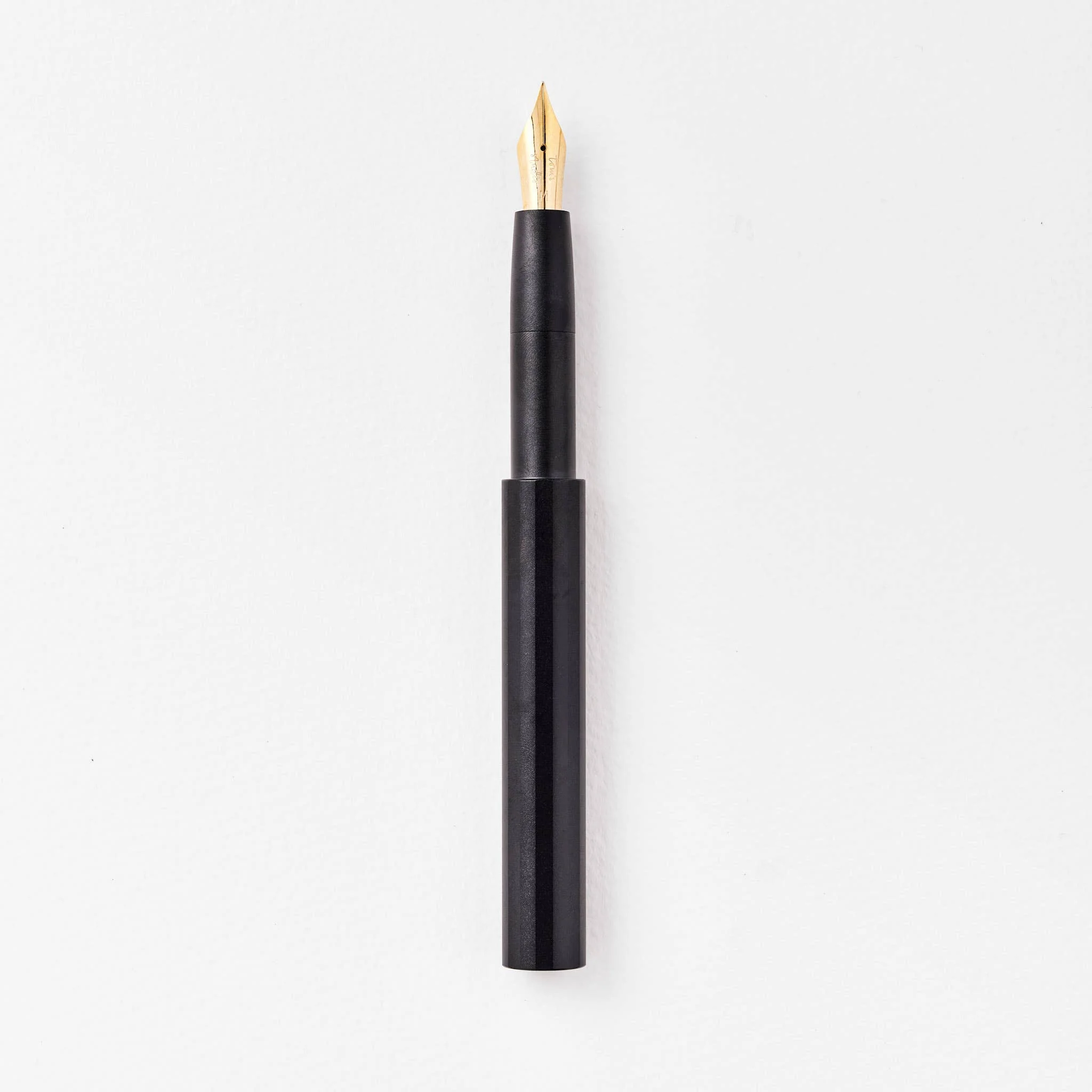 Tom's Studio - The Studio Pocket Fountain Pen 2.0 - Black
