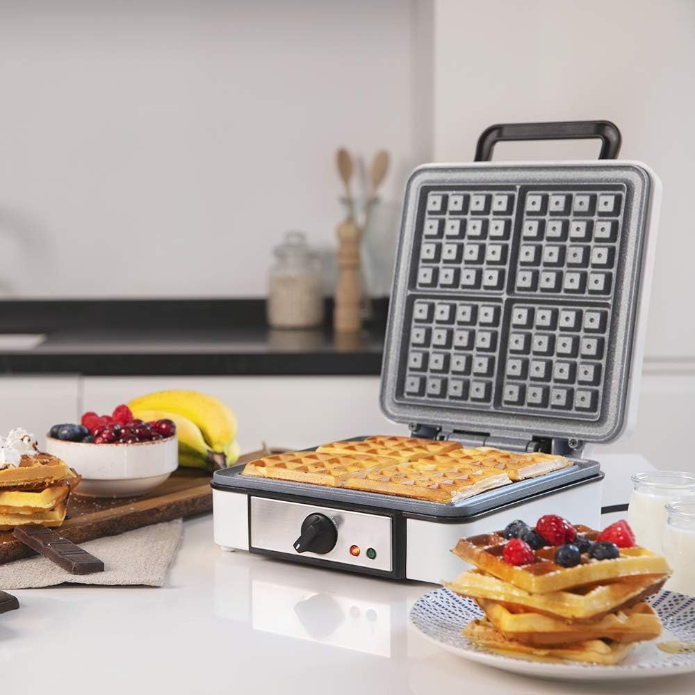 Cecotec - Waffle Maker elettrico per waffle, 4Inox 1200 W, acciaio inossidabile, 4 cialde alla volta, rivestimento antiaderente Rockstone, temperatura regolabile