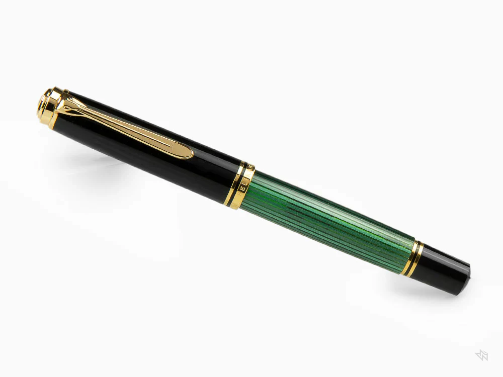 Pelikan Souveran M800 Fountain Pen - Black/Green