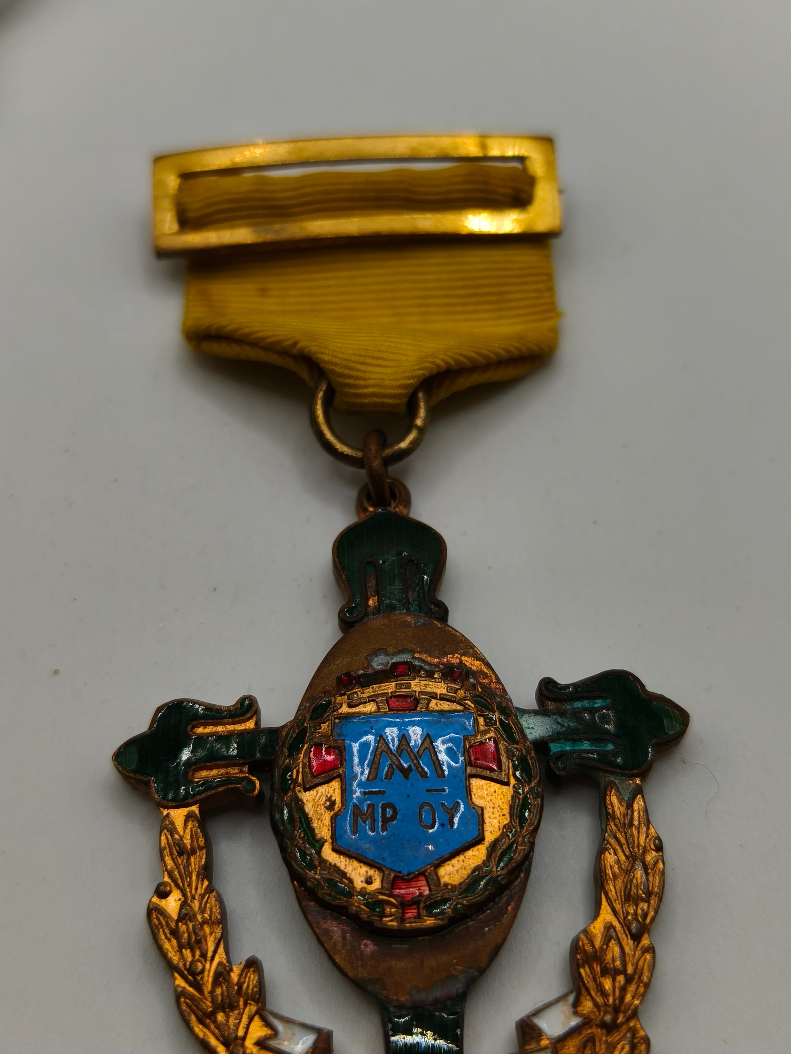 Medalla cruz orden religiosa