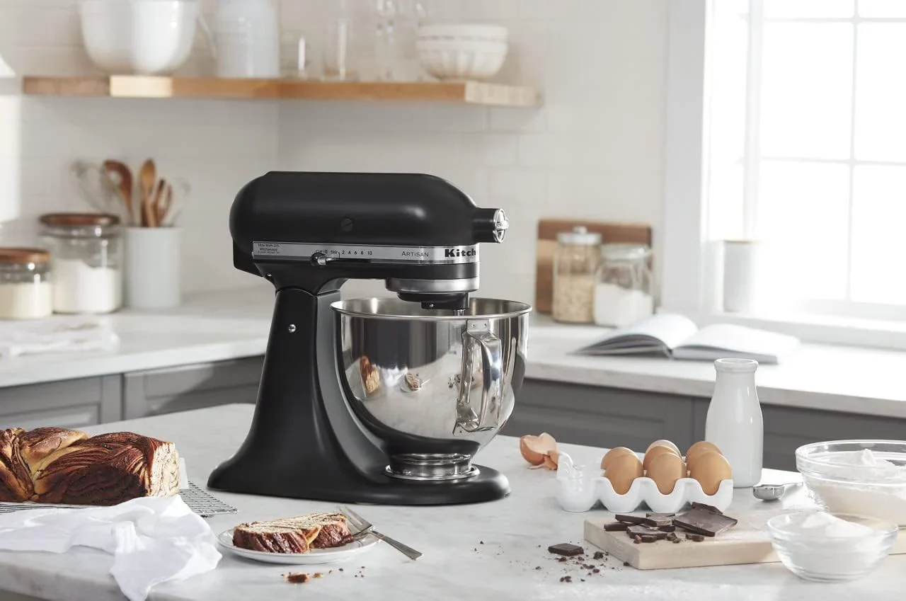 KitchenAid Artisan Series 5 Quart Tilt Head Stand Mixer