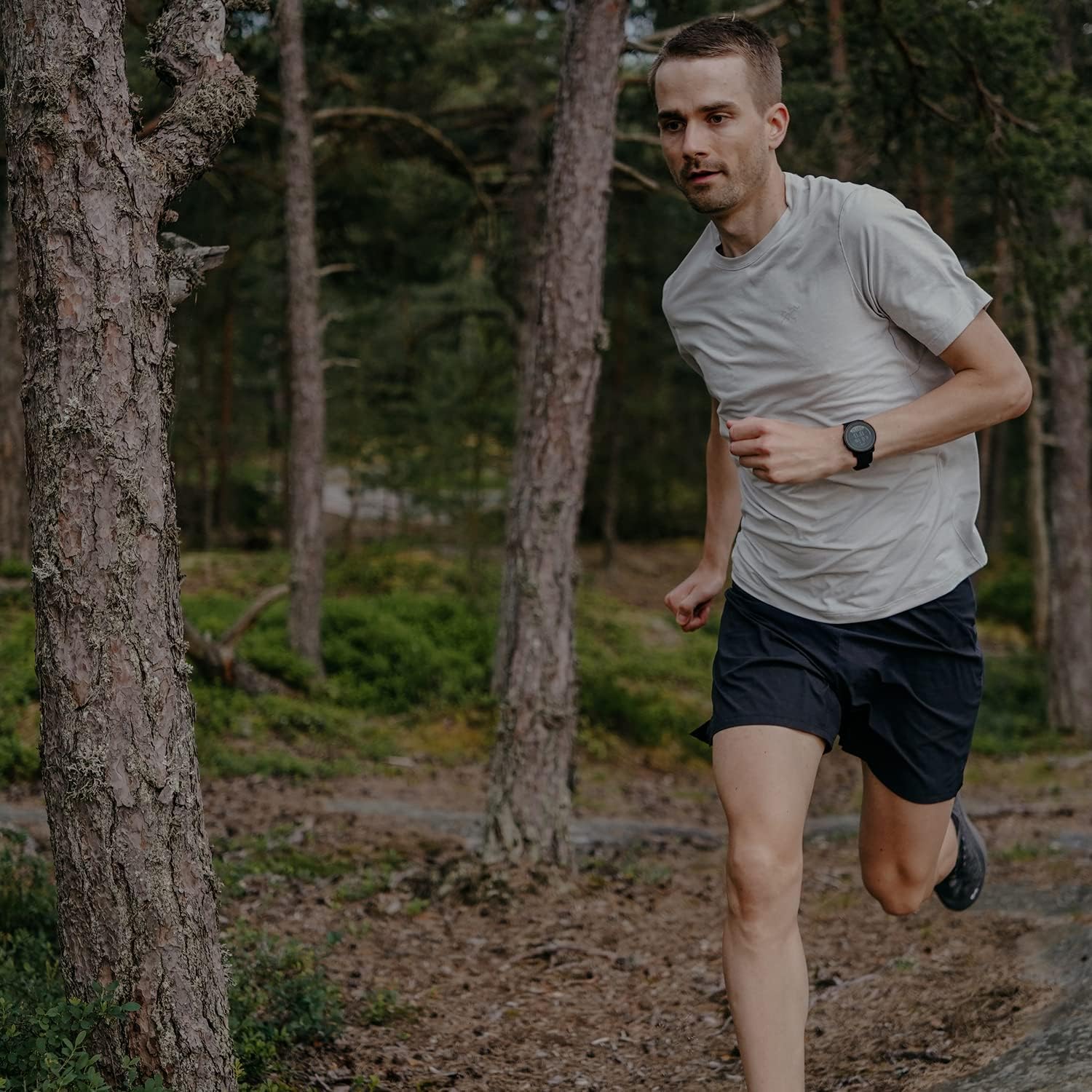 SUUNTO 9 Peak Pro Orologio Sportivo Uomo e Donna, Smartwatch Impermeabile GPS Activity Tracker, Monitoraggio Salute 24/7, 95+Sport, Cardiofrequenzimetro, Altimetro, Barometro, Autonomia 21 Giorni