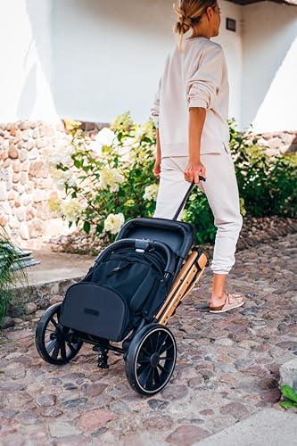 MoMi Estelle Plus Light Passeggino