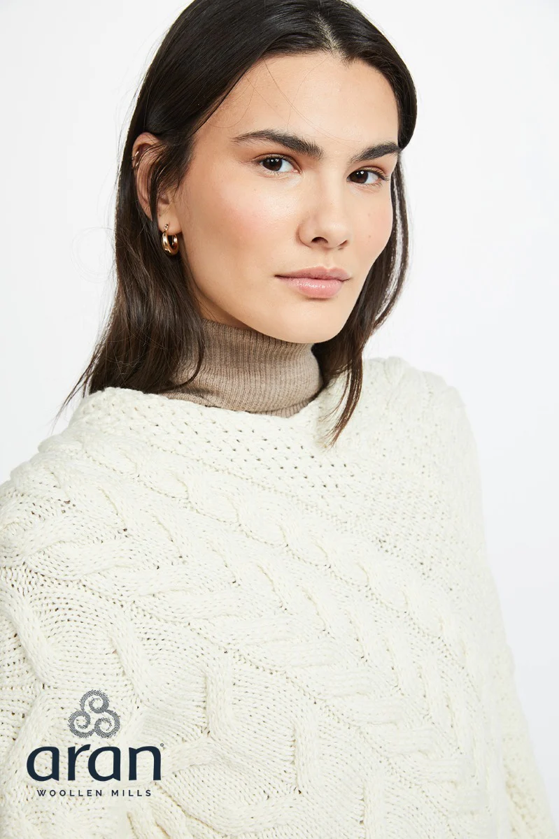 Merino Wool Triangular Poncho , Natural