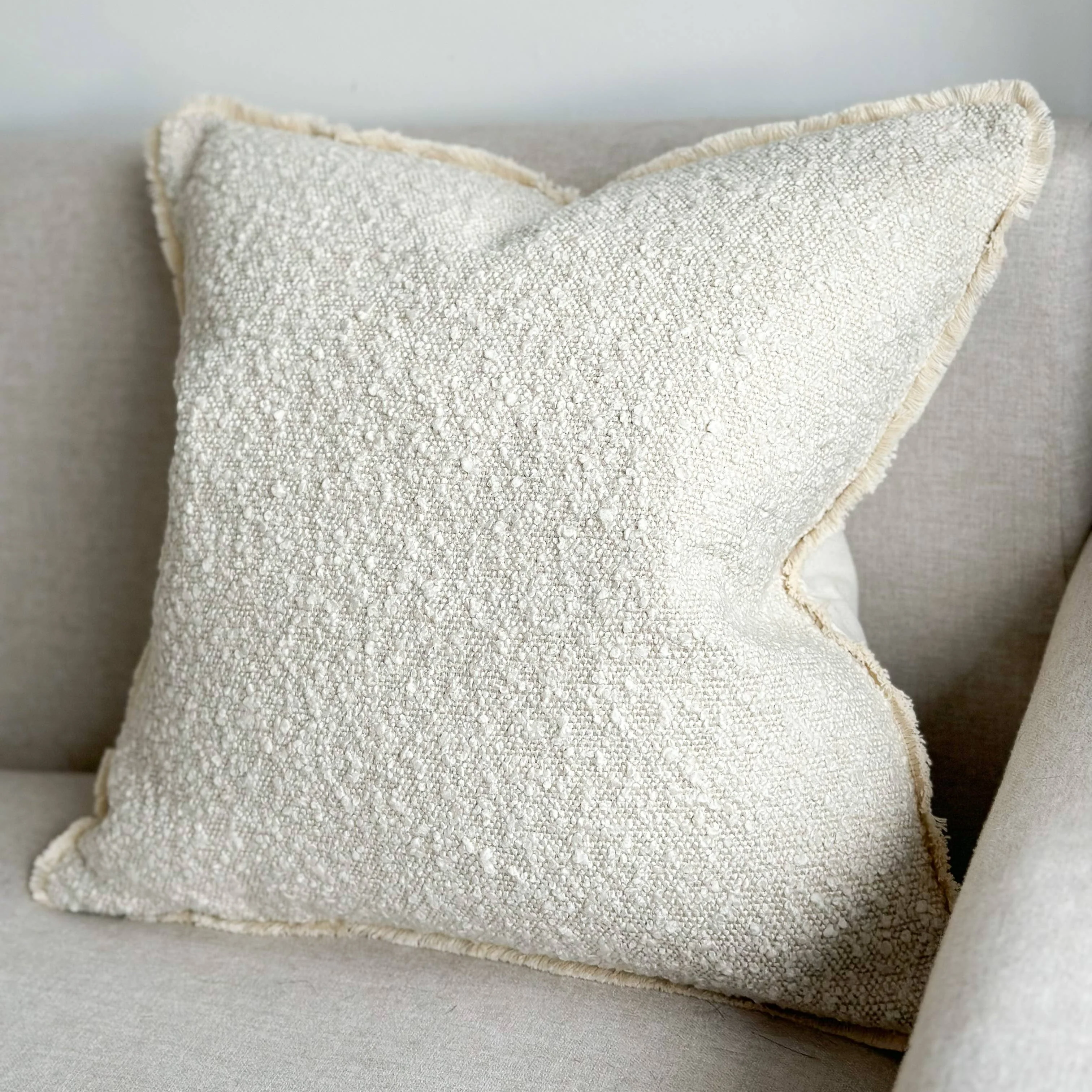 Cream Boucl�� Cushion with Feather Pad �C 45 x 45cm | Fringed Edge