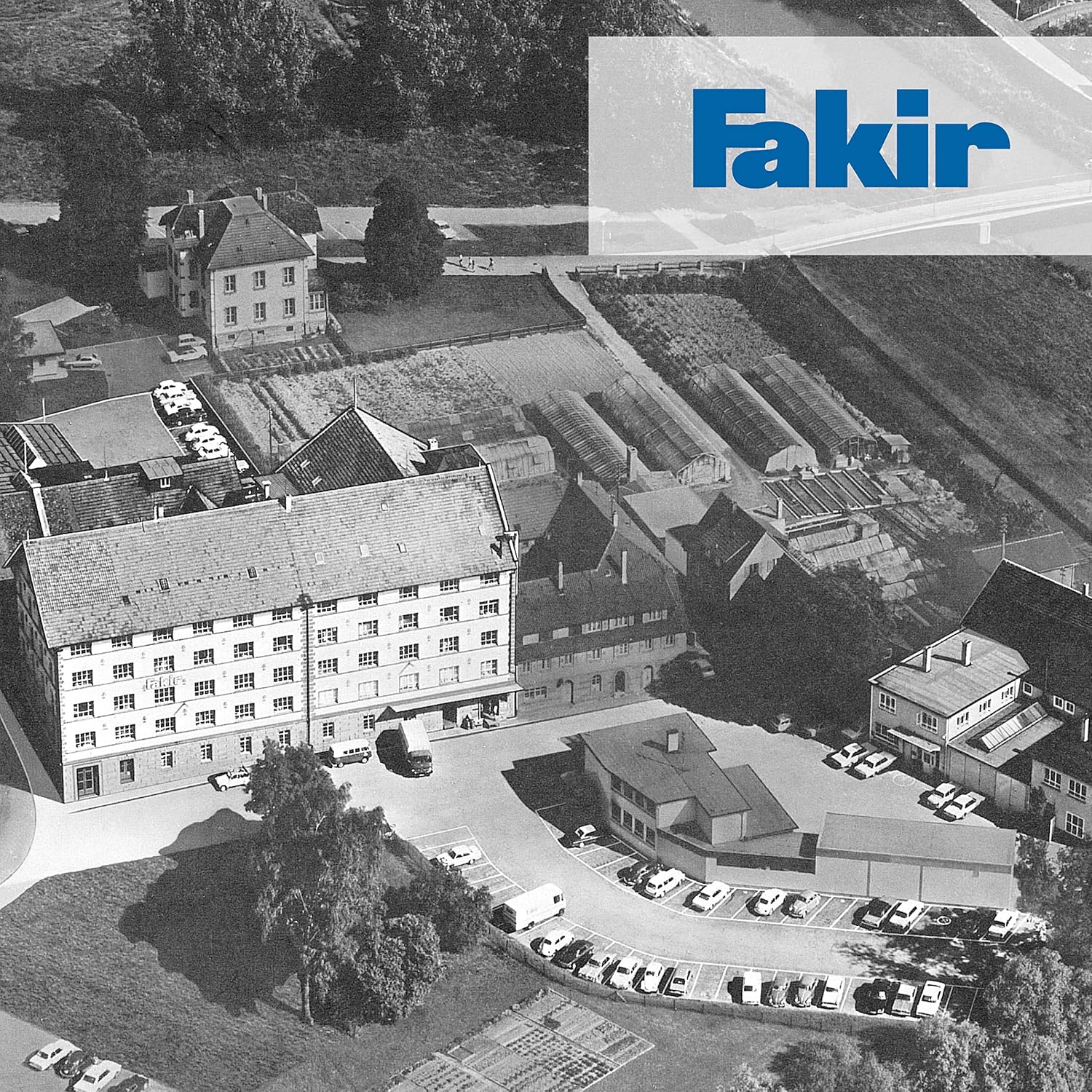 Fakir Apollo BL 150 - Zakloze stofzuiger I Cycloonstofzuiger met hoogvermogende motor, EPA 10 filter & combimondstuk, 800 W, blauw/zilver