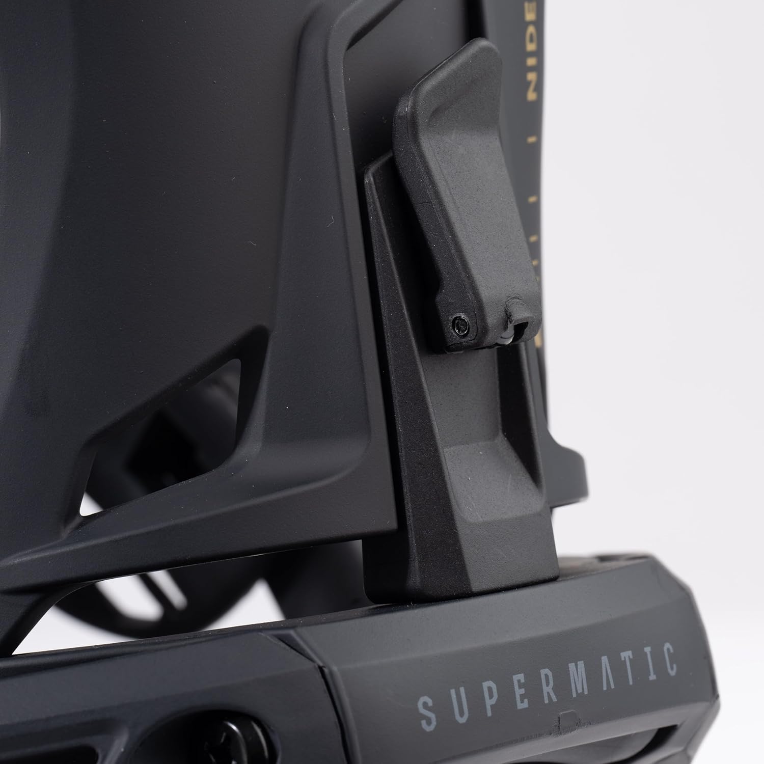 Nidecker OG Supermatic Snowboard Bindungen – Auto Open System mit verstellbarem Highback