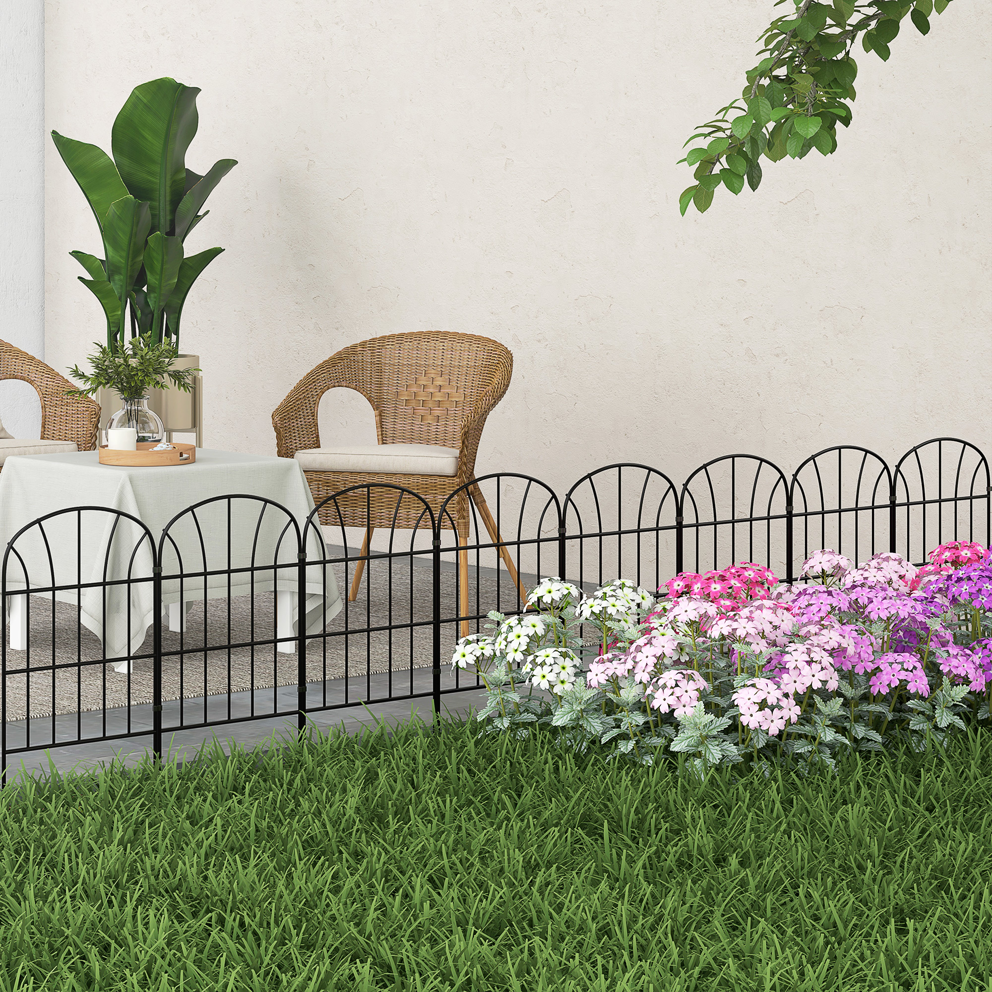 Outsunny Gartenzaun, 8 Elemente, formbarer Metallzaun, Raumteiler, 264x61 cm, Schwarz
