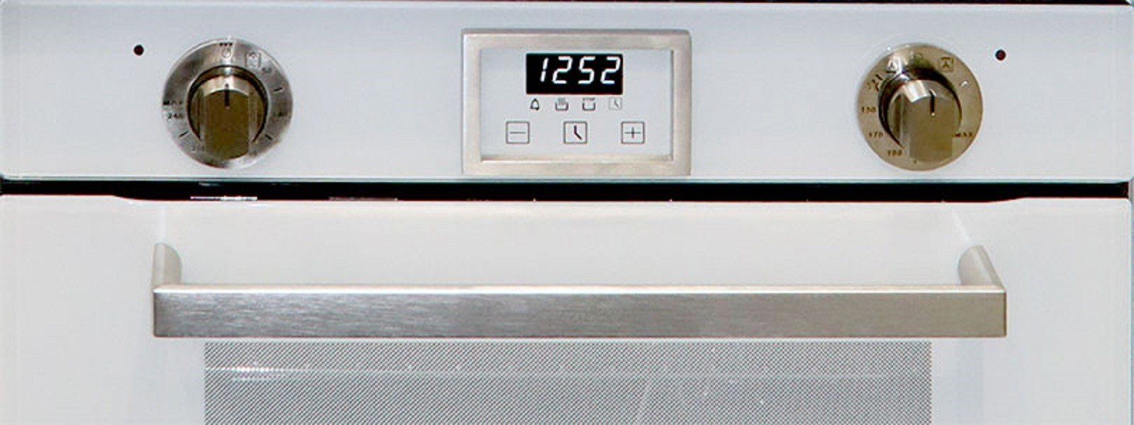 Einbaubackofen EG 6374 W///