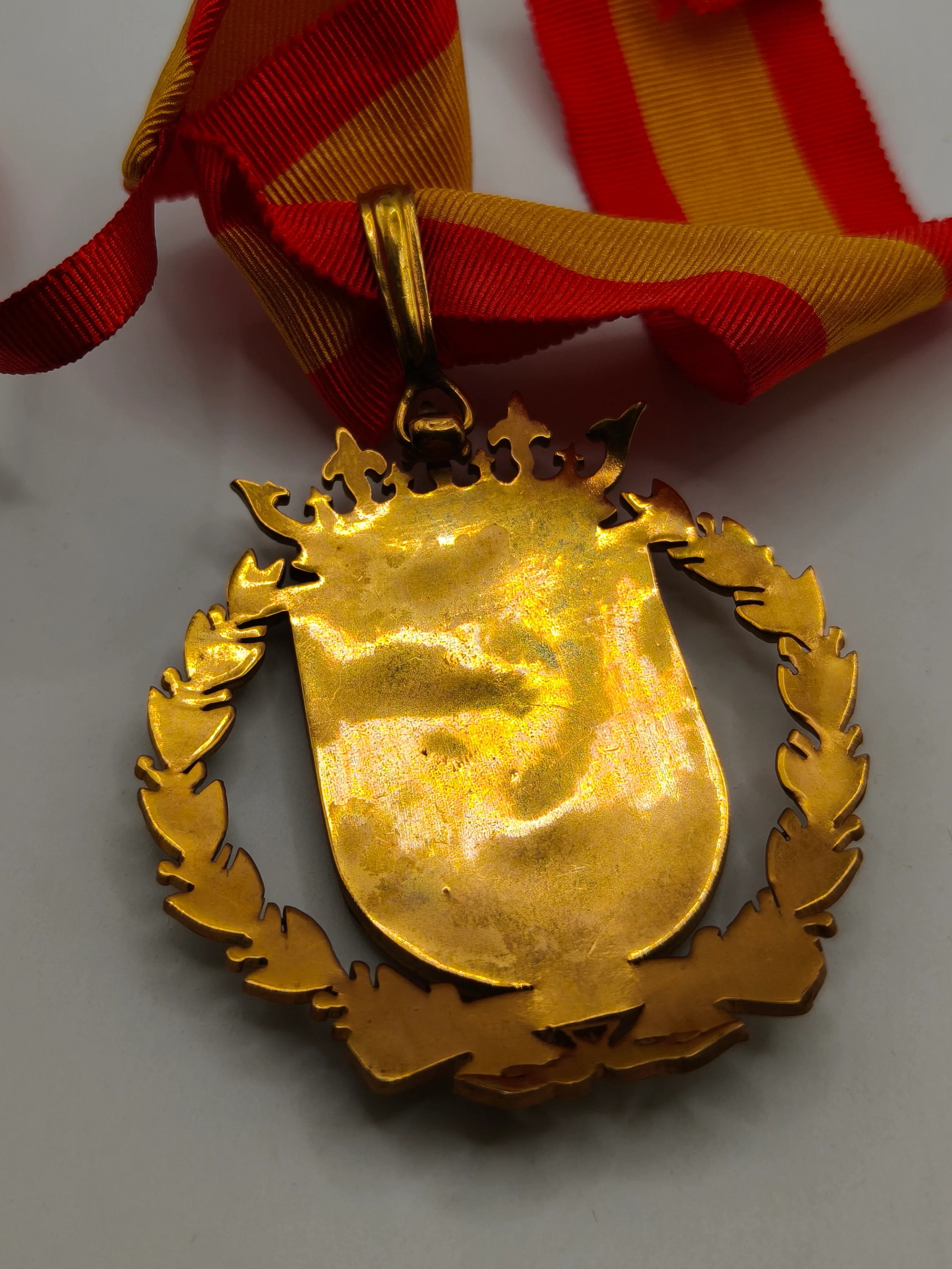 Medalla m��rito ayuntamiento de Madrid