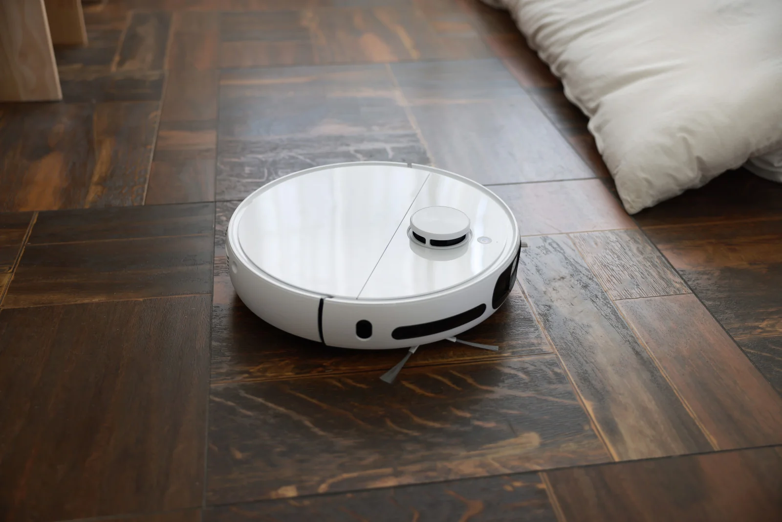 Ezviz RS20 PRO Robot Aspirapolvere Lavapavimenti Wi-Fi 7200Pa Bianco