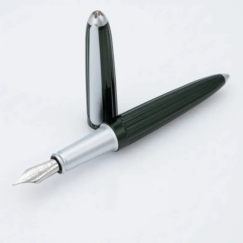 Diplomat Aero Evergreen Fountain Pen