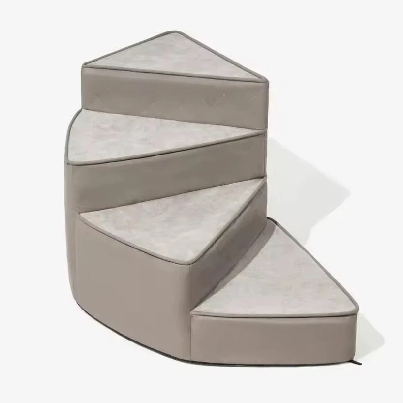 Spiral Dog Stairs �C Water-Repellent Faux Leather & Joint-Friendly Sponge