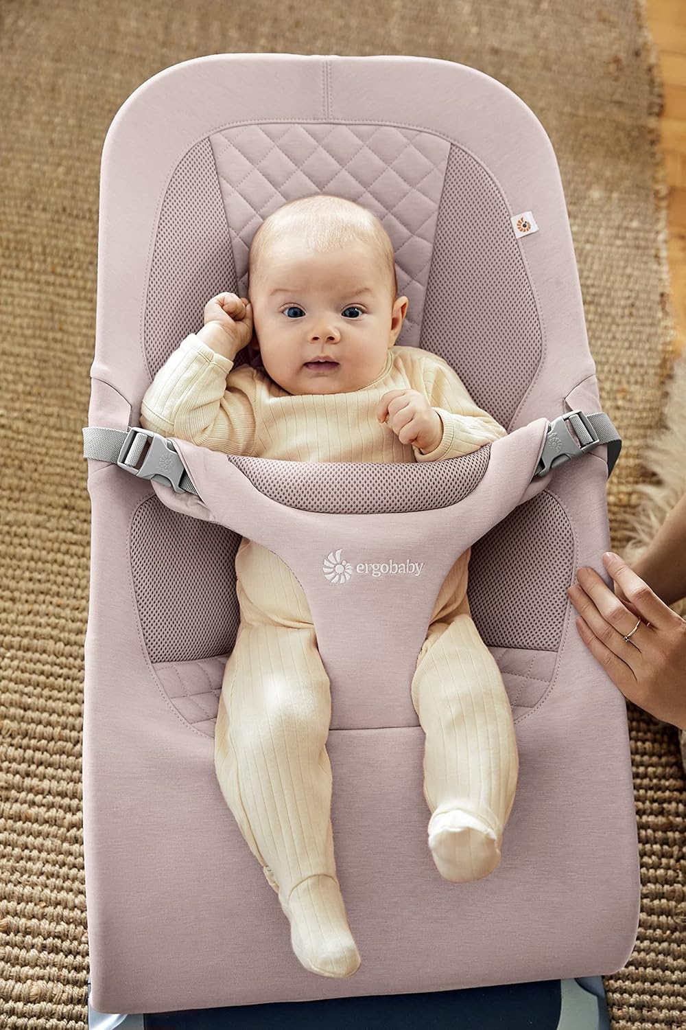 Ergobaby 3-in-1 Evolve Bouncer, Ergonomische wipstoel voor baby's vanaf de geboorte tot peuters, Babyschommel met zitverkleiner voor pasgeborenen (2,5 kg - 13,2 kg), Cream