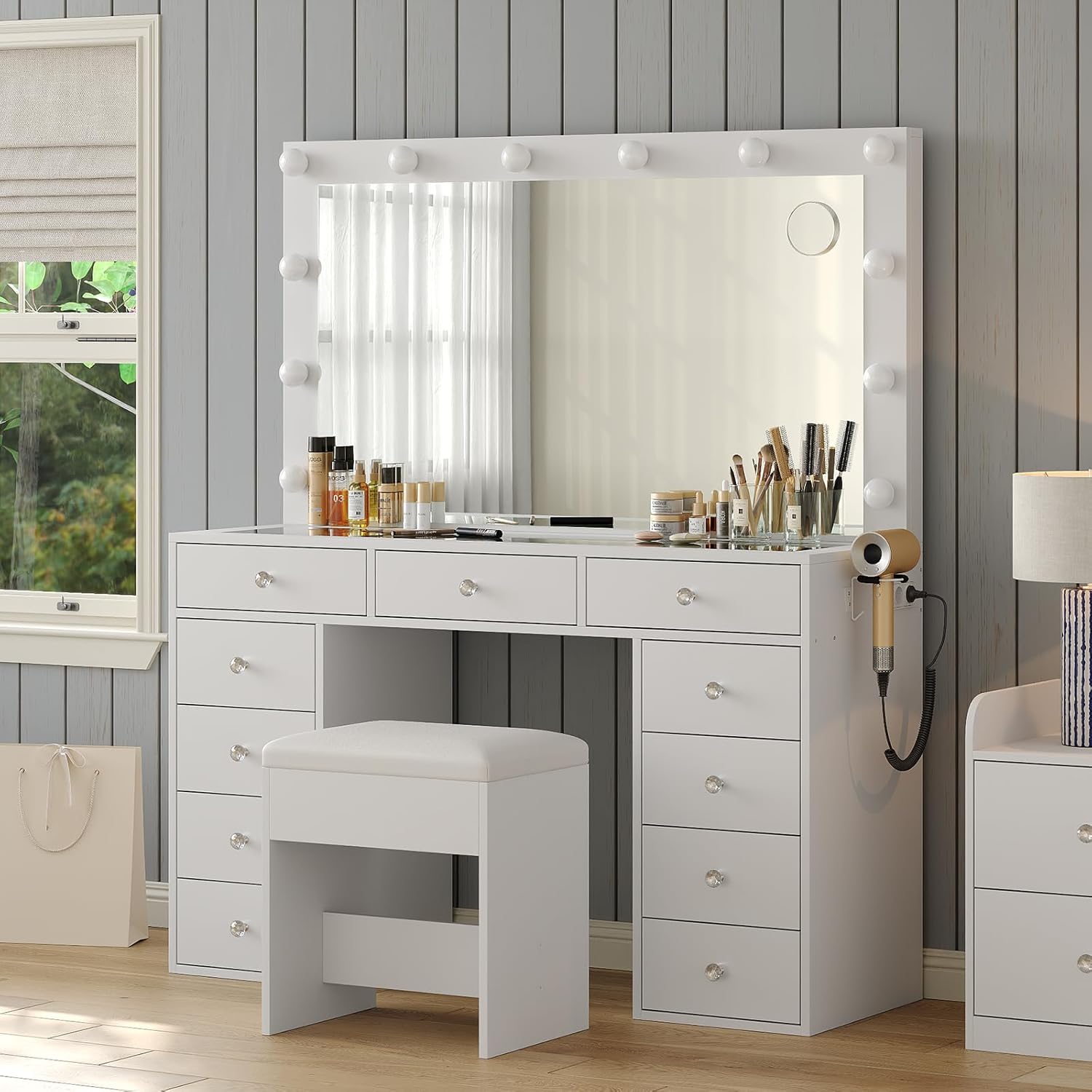 Dressing Table with Mirror and 12 LED Lights, Vanity with 11 Drawers, Sockets and USB Ports, Stool Included, 3 Adjustable Lighting Modes, White